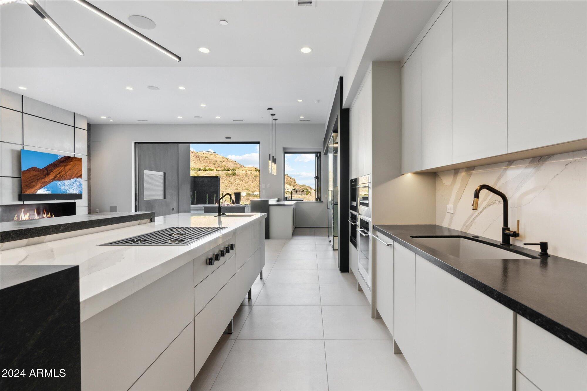 PARADISE RESERVE - Residential