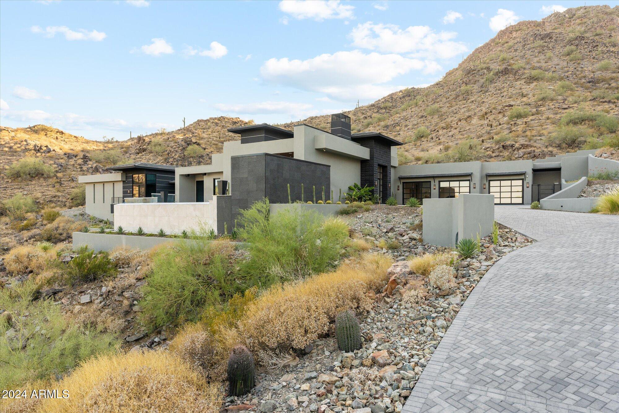 PARADISE RESERVE - Residential
