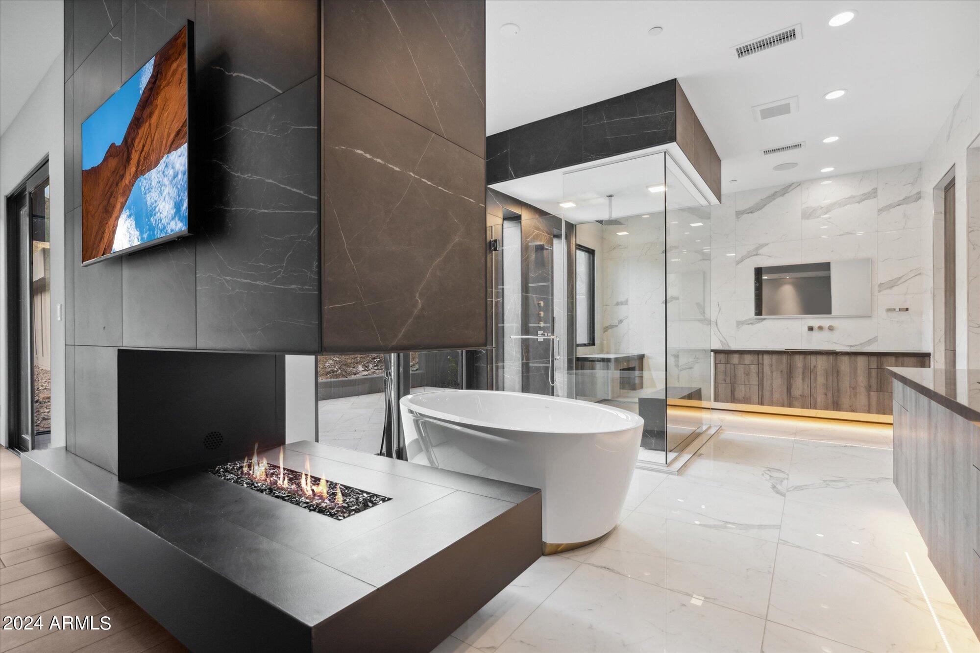 PARADISE RESERVE - Residential