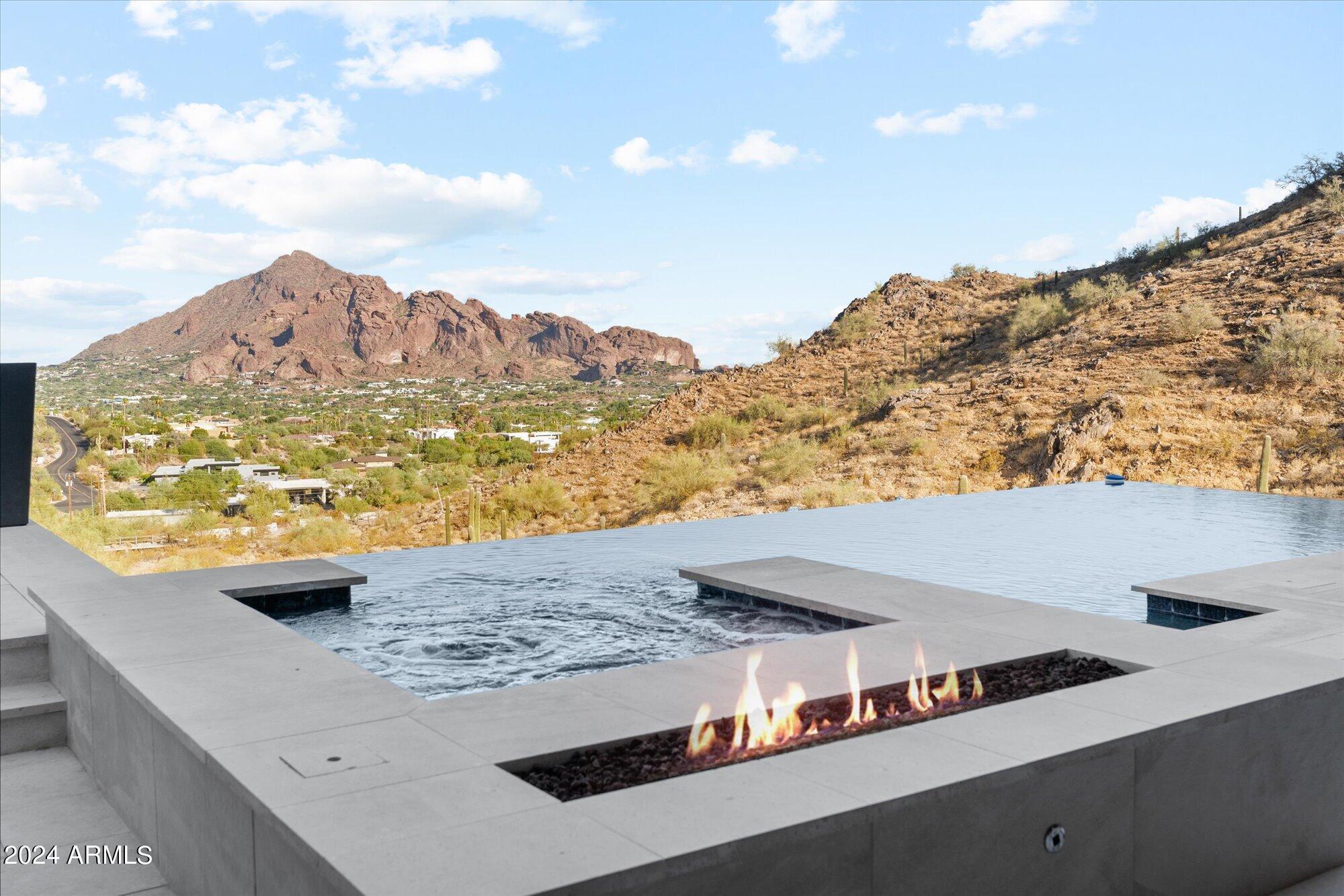 PARADISE RESERVE - Residential