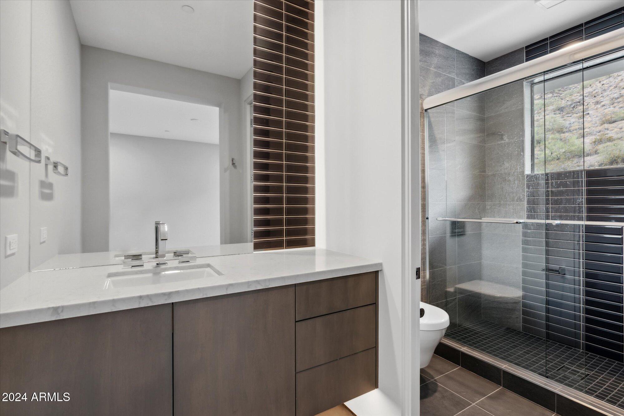 PARADISE RESERVE - Residential