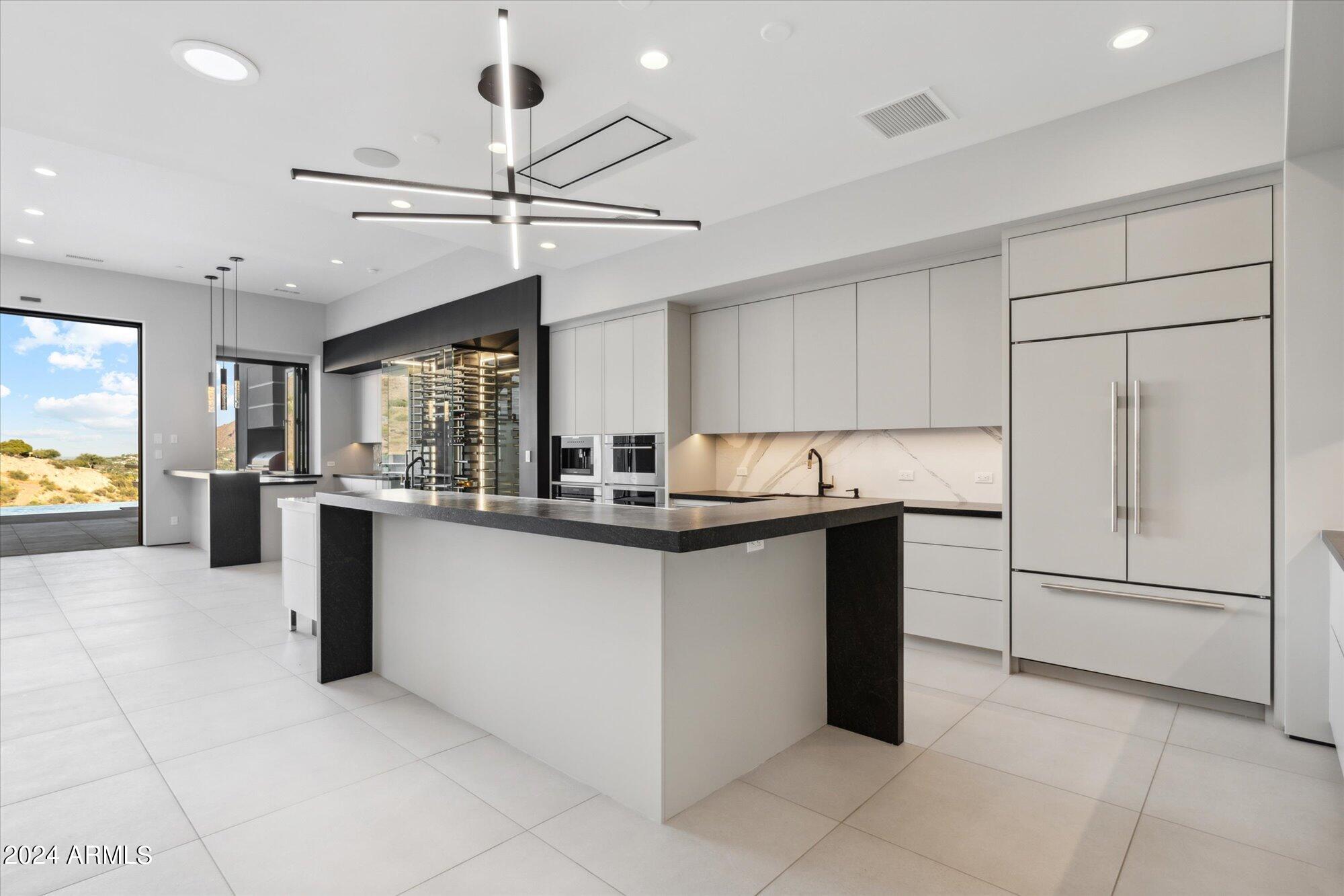 PARADISE RESERVE - Residential