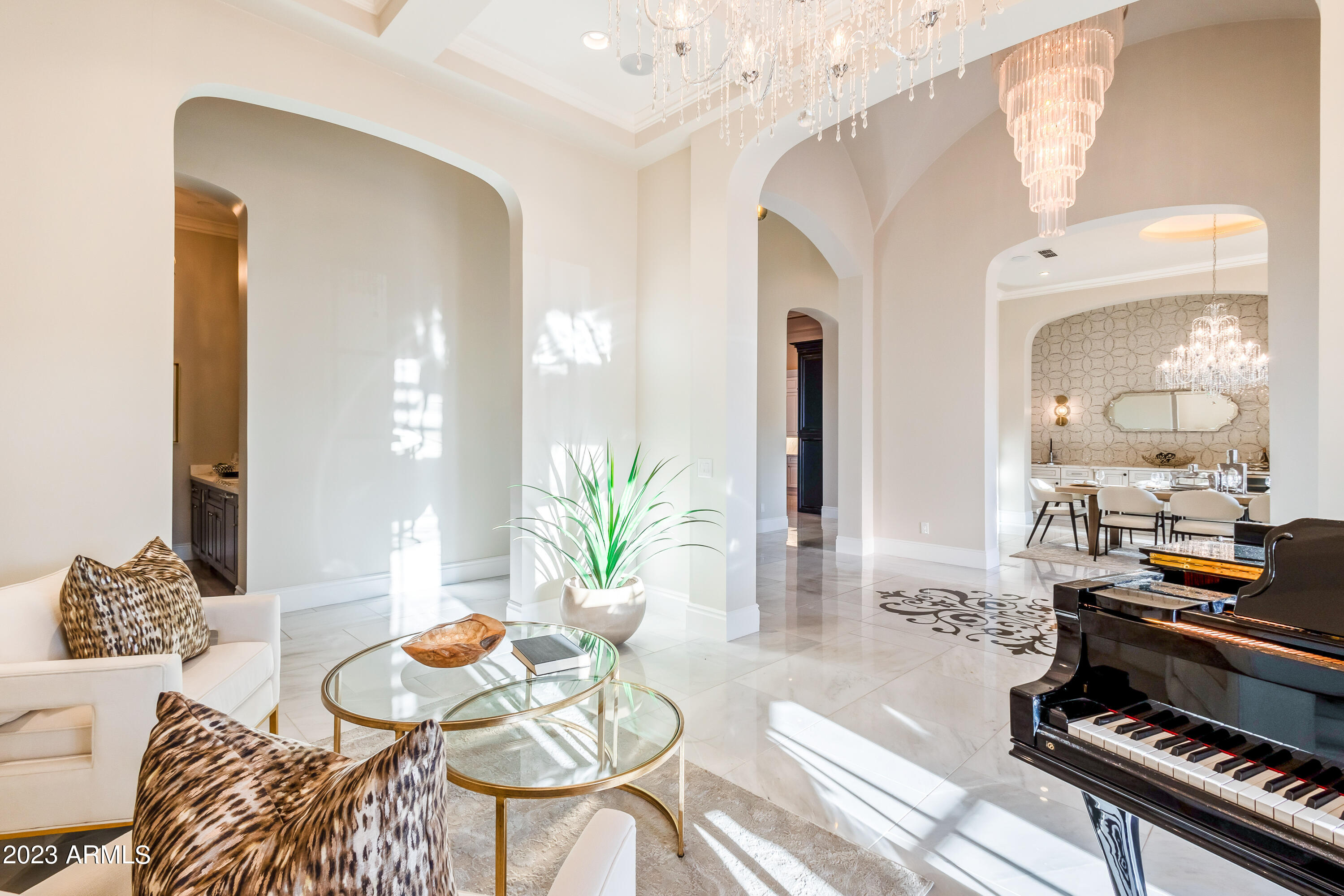 GROSSE POINTE HIGHLANDS - Residential