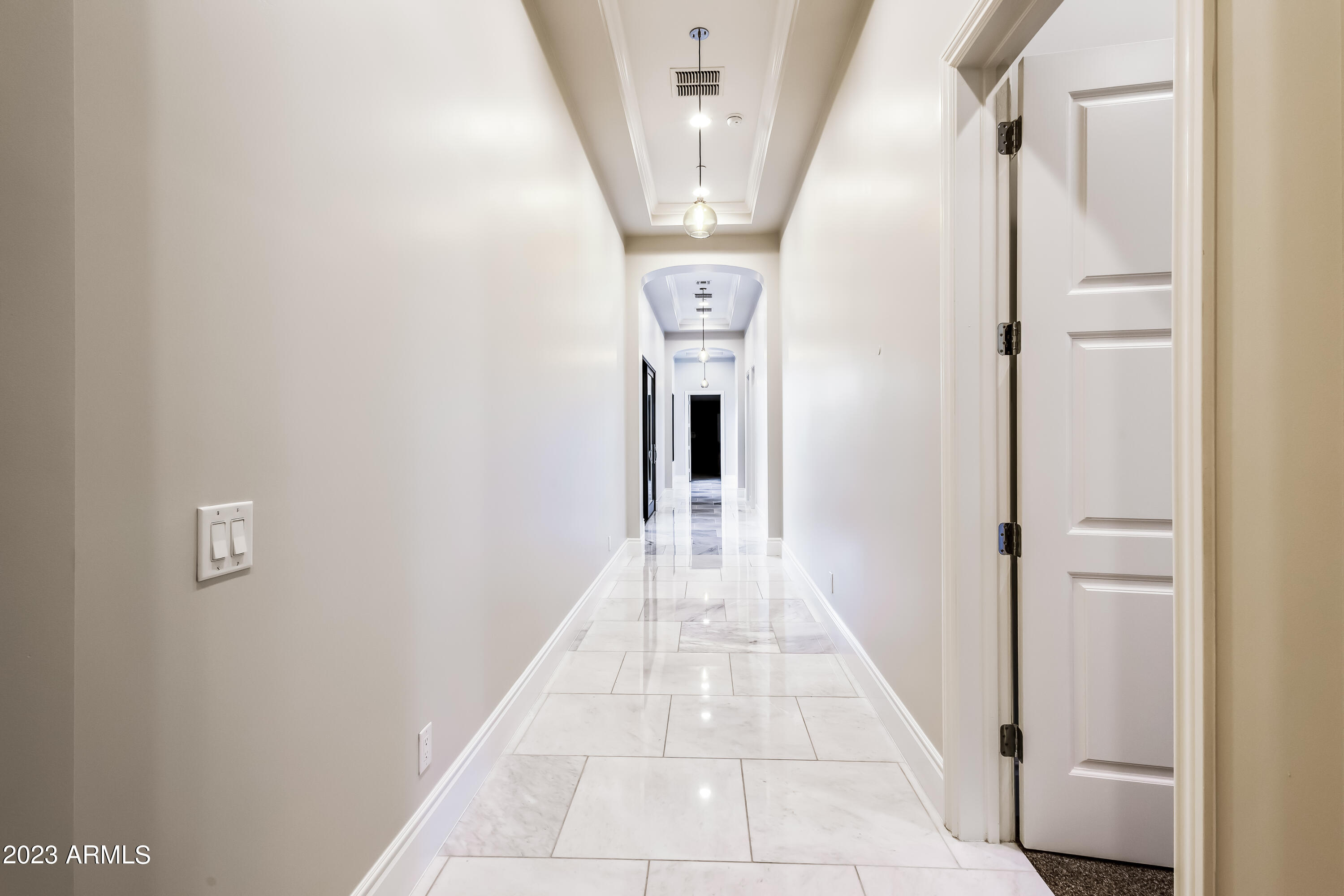 GROSSE POINTE HIGHLANDS - Residential