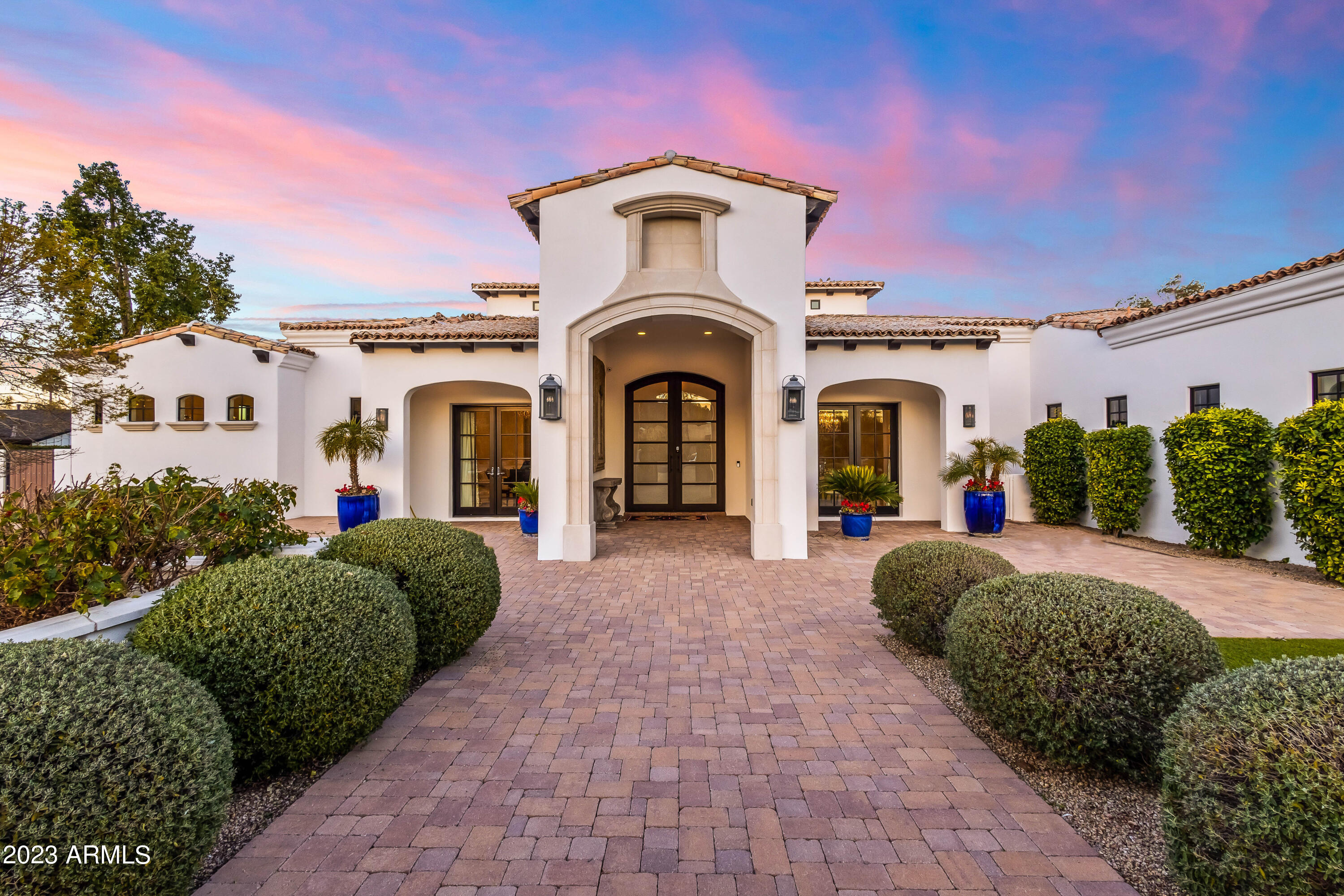 GROSSE POINTE HIGHLANDS - Residential