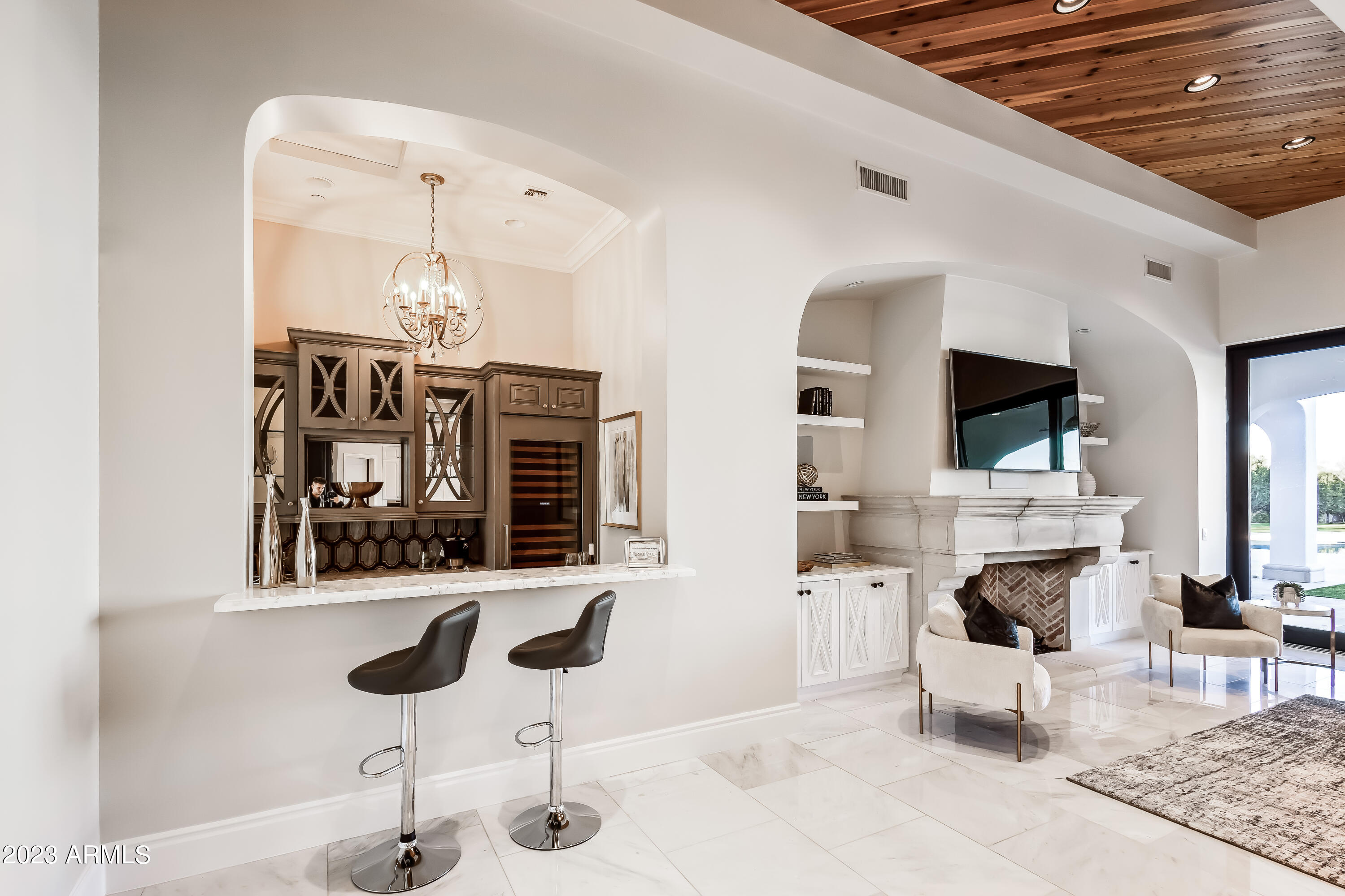 GROSSE POINTE HIGHLANDS - Residential