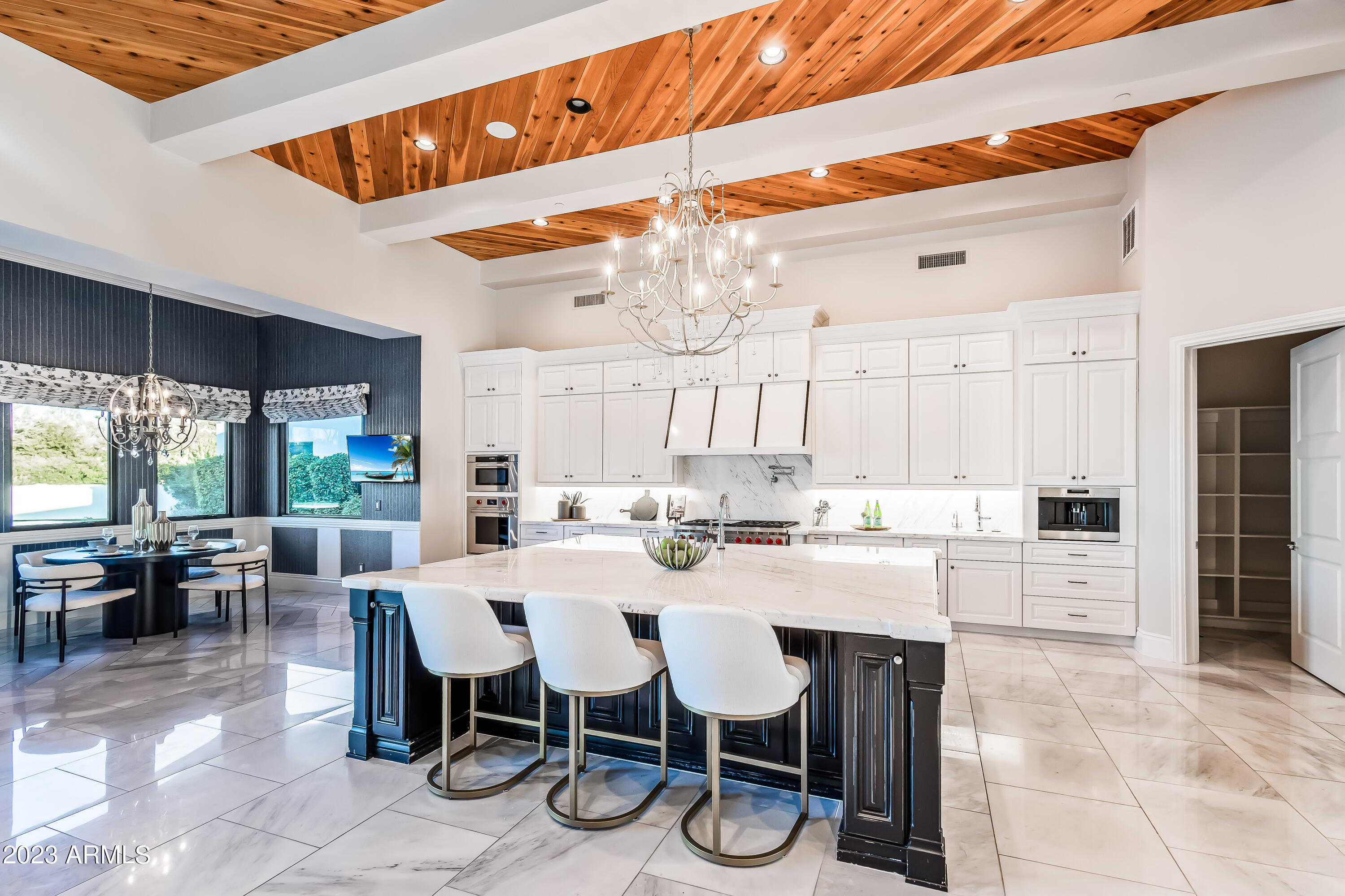 GROSSE POINTE HIGHLANDS - Residential