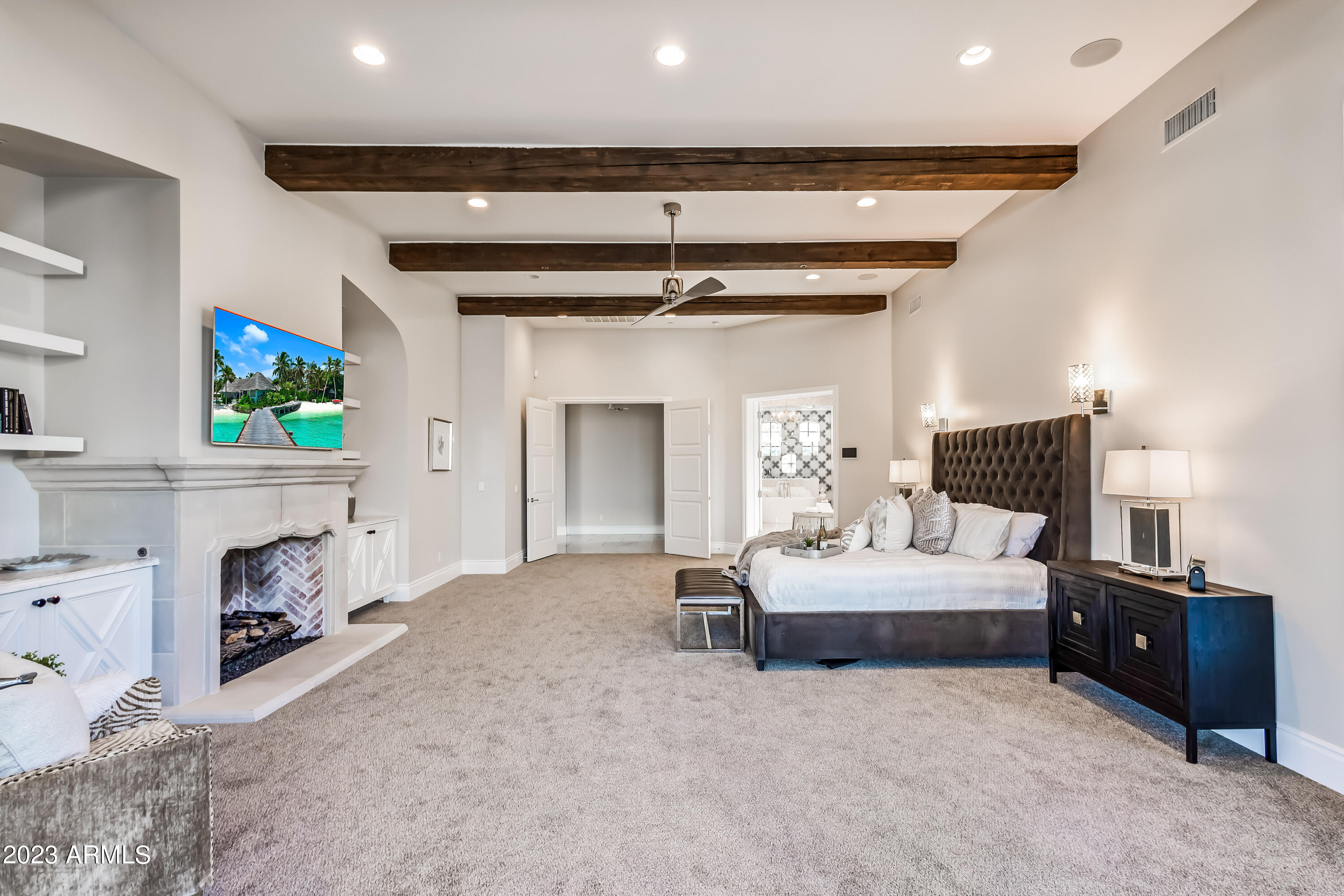 GROSSE POINTE HIGHLANDS - Residential