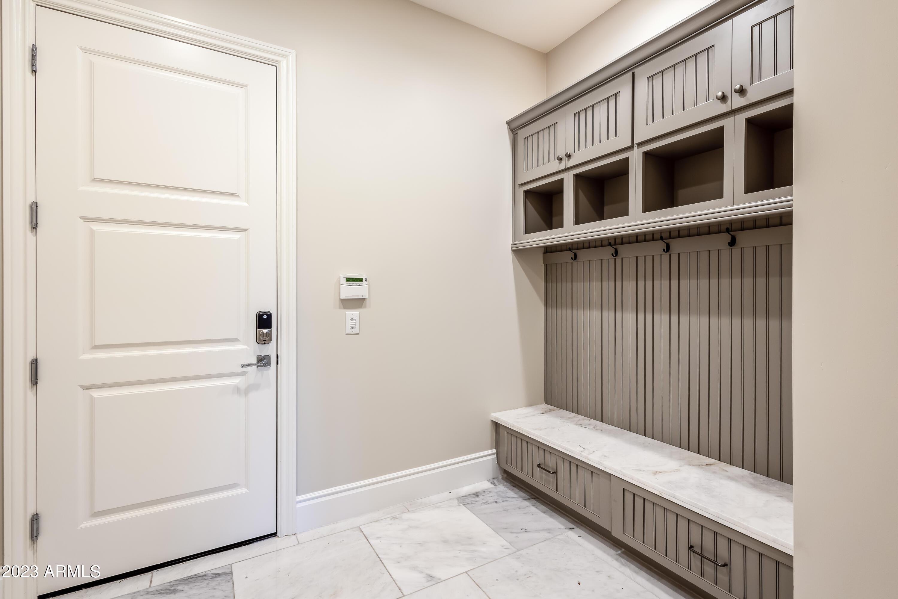 GROSSE POINTE HIGHLANDS - Residential