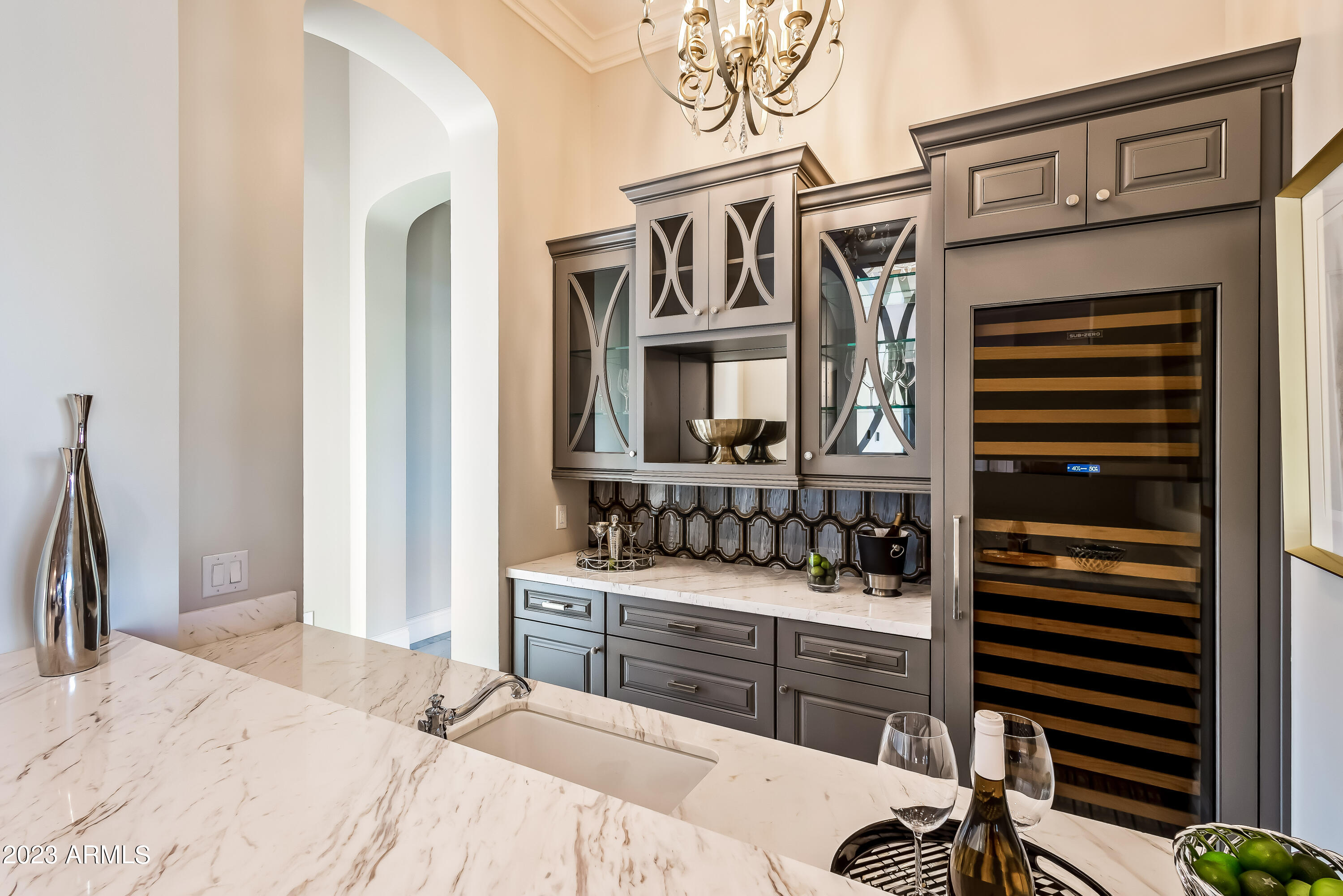 GROSSE POINTE HIGHLANDS - Residential