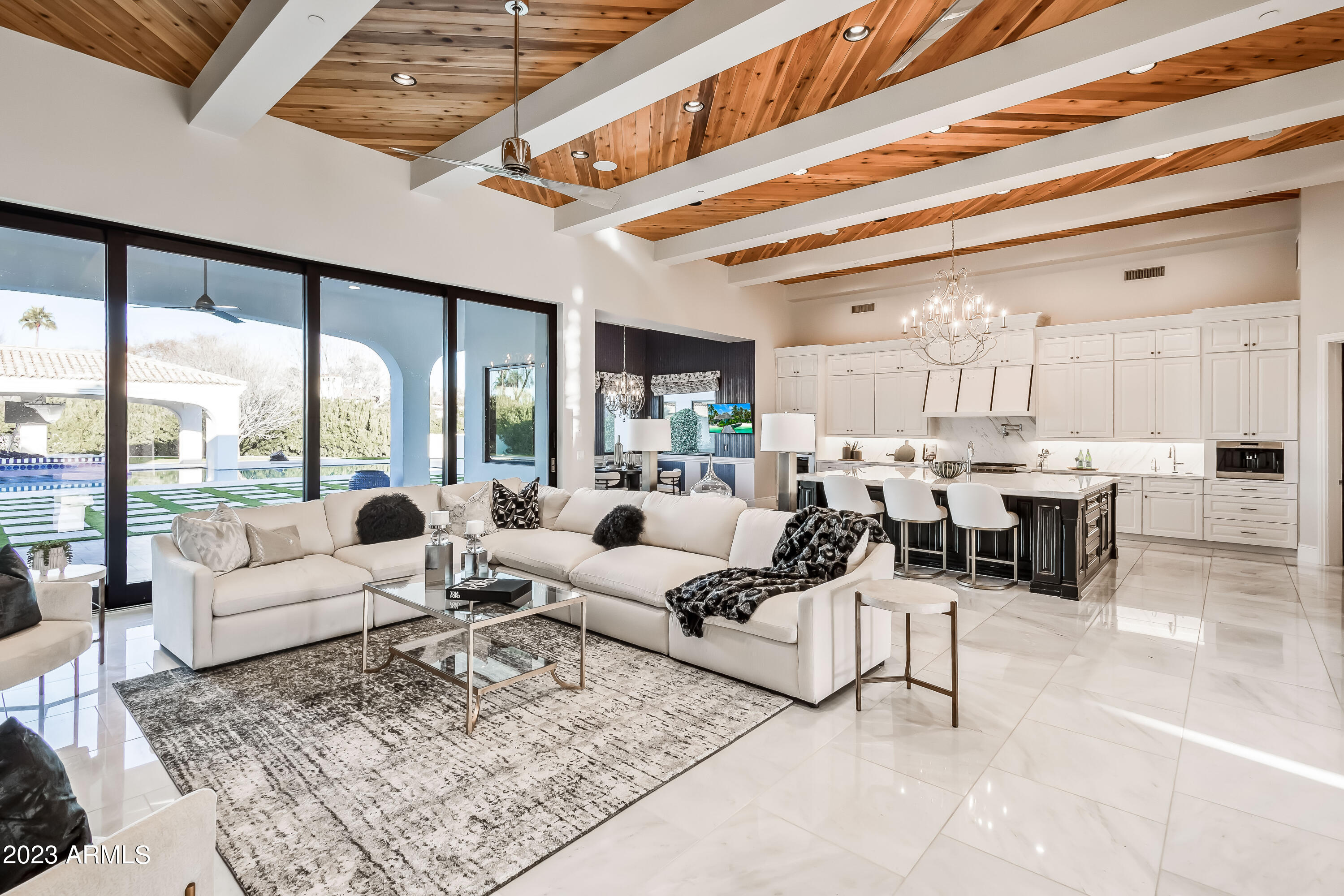 GROSSE POINTE HIGHLANDS - Residential