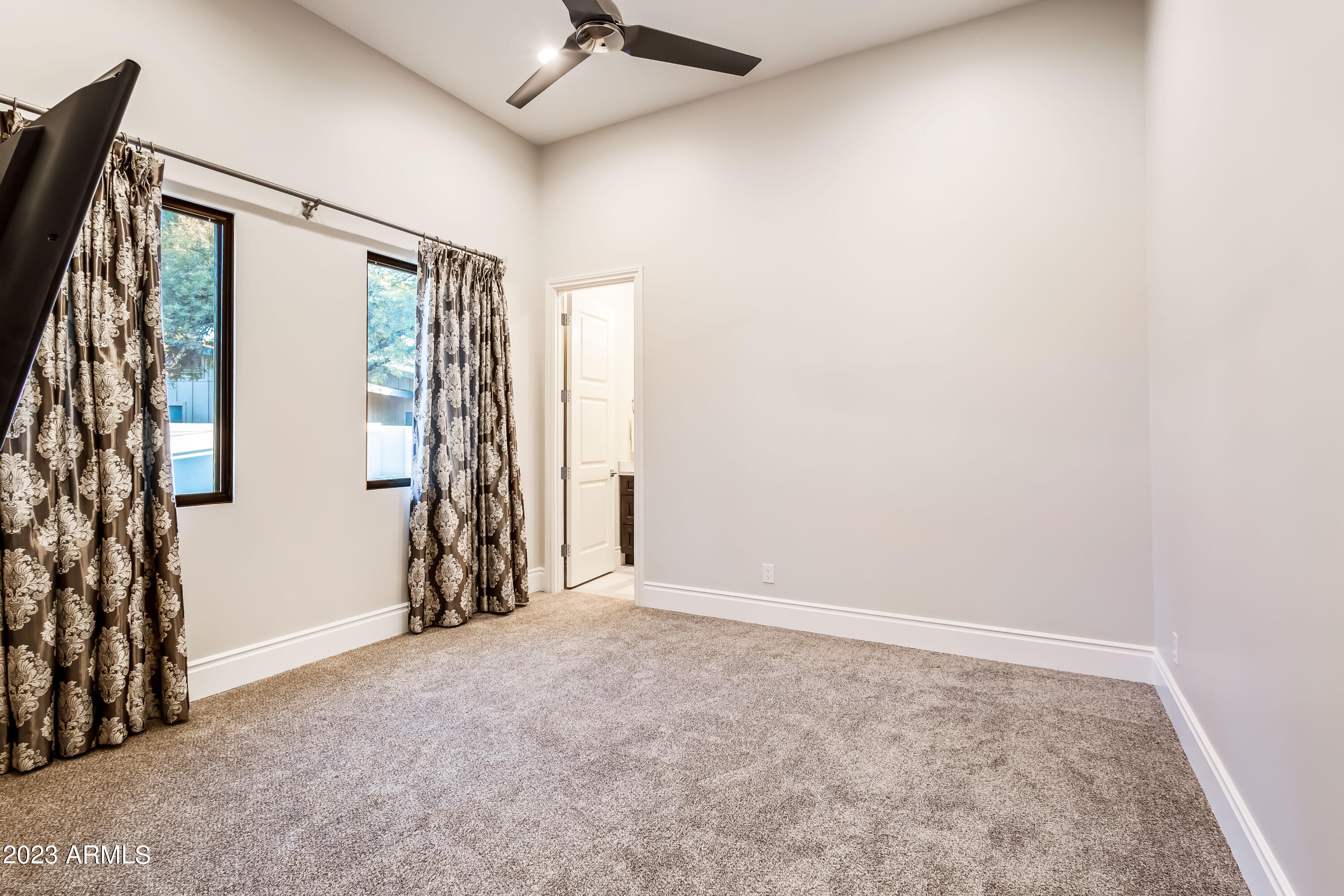 GROSSE POINTE HIGHLANDS - Residential