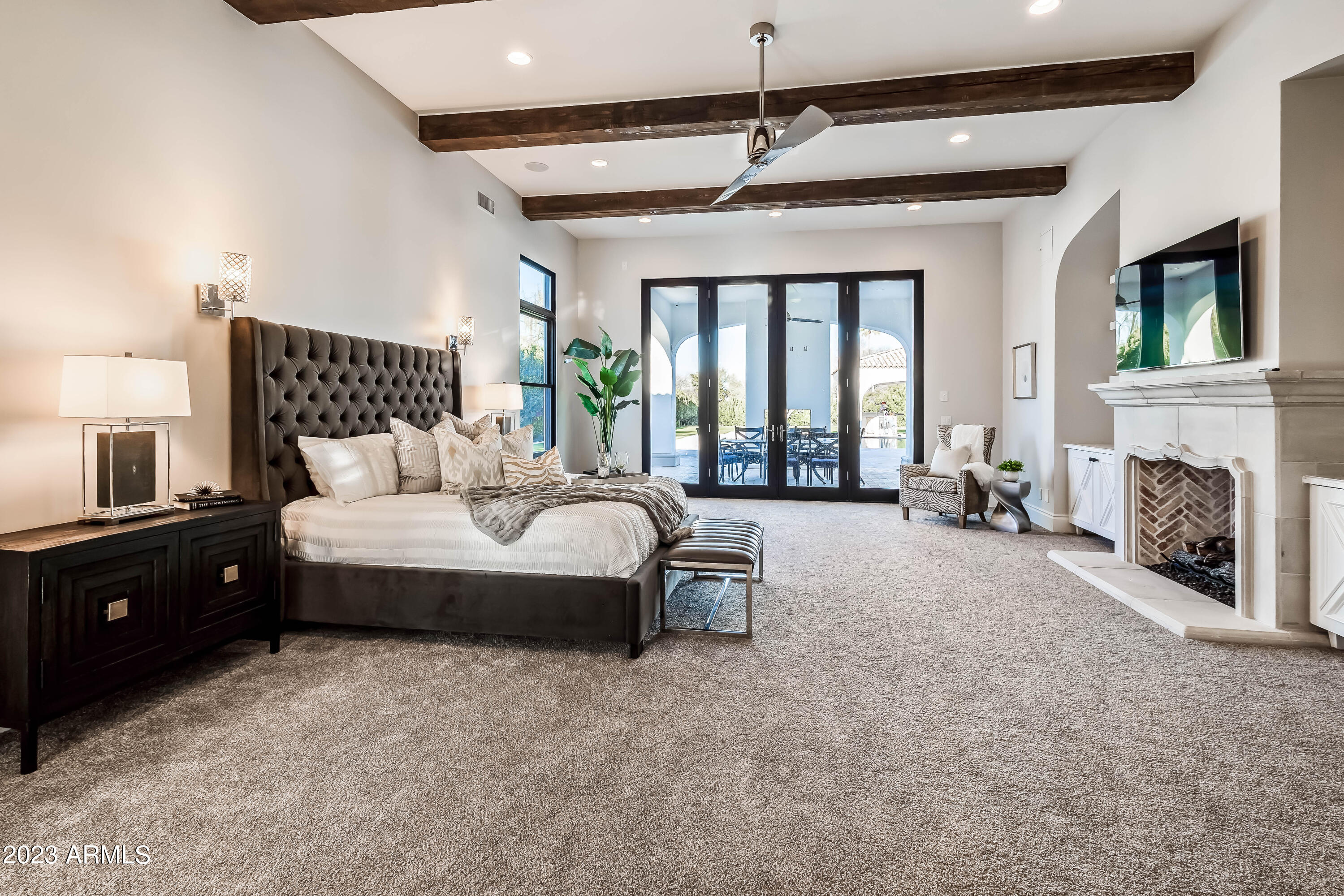 GROSSE POINTE HIGHLANDS - Residential