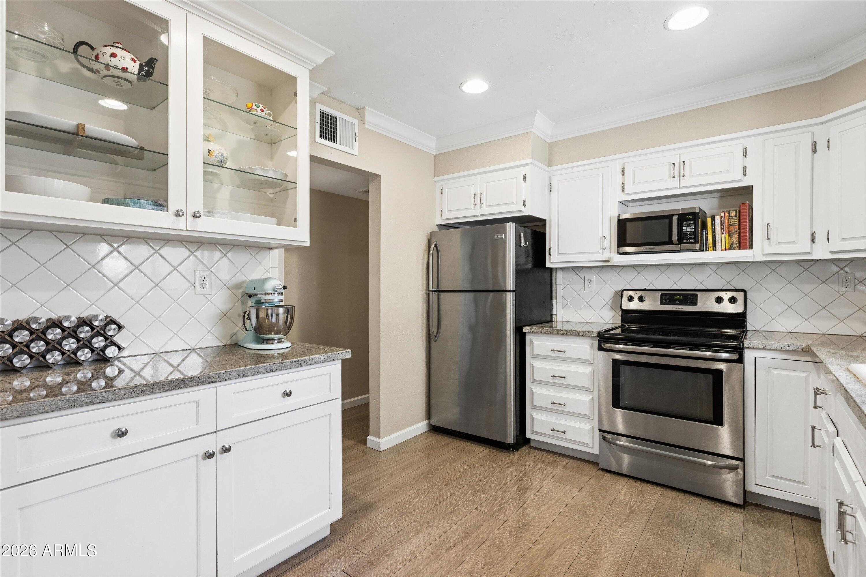 PALM LANE ESTATES LOTS 1-6 15-26 - Residential