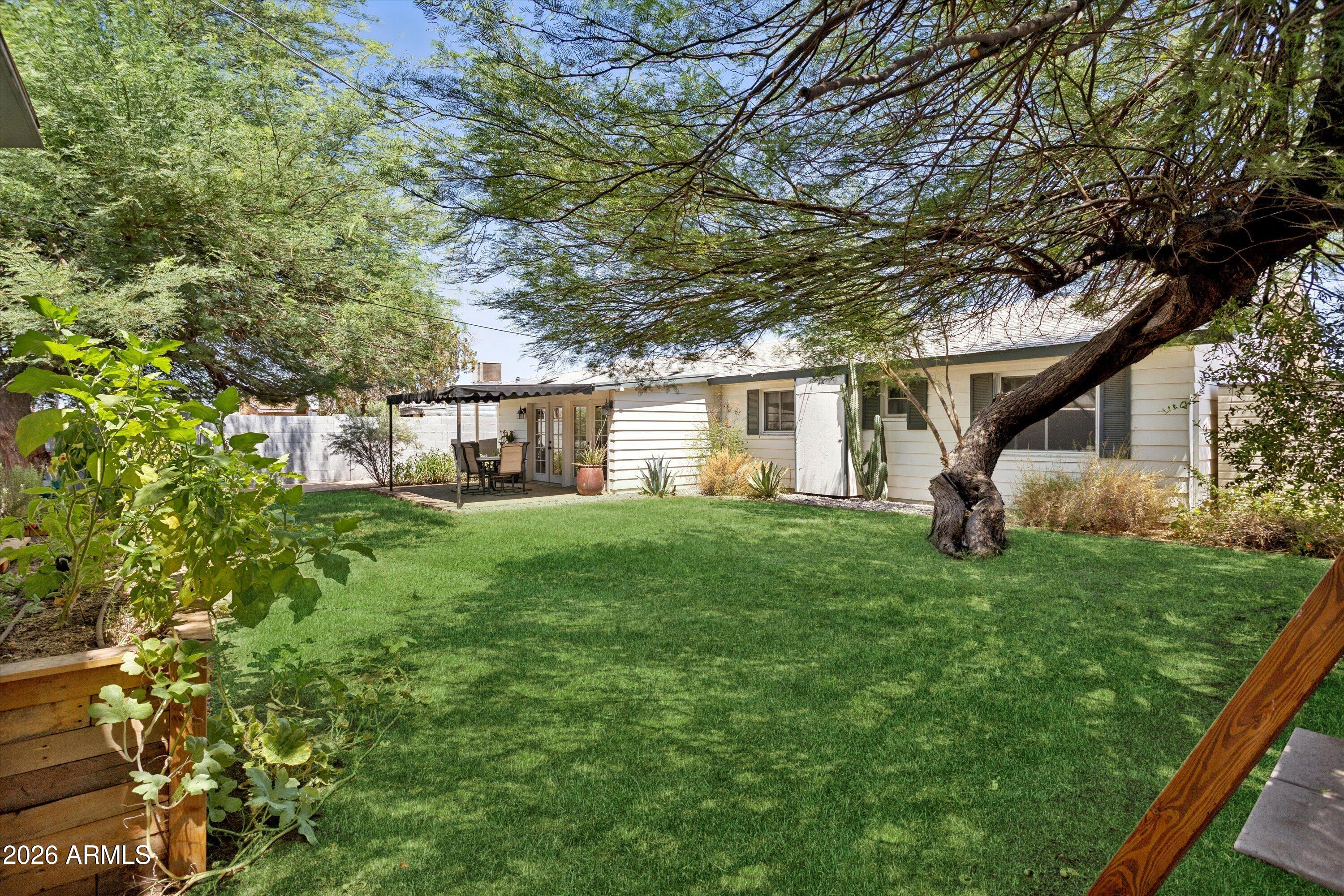 PALM LANE ESTATES LOTS 1-6 15-26 - Residential
