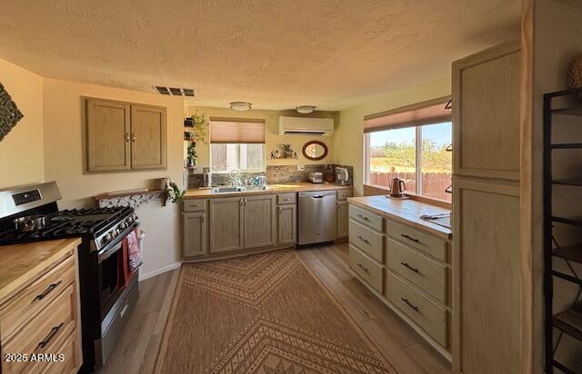 Sierra Vista Estates - Residential Lease