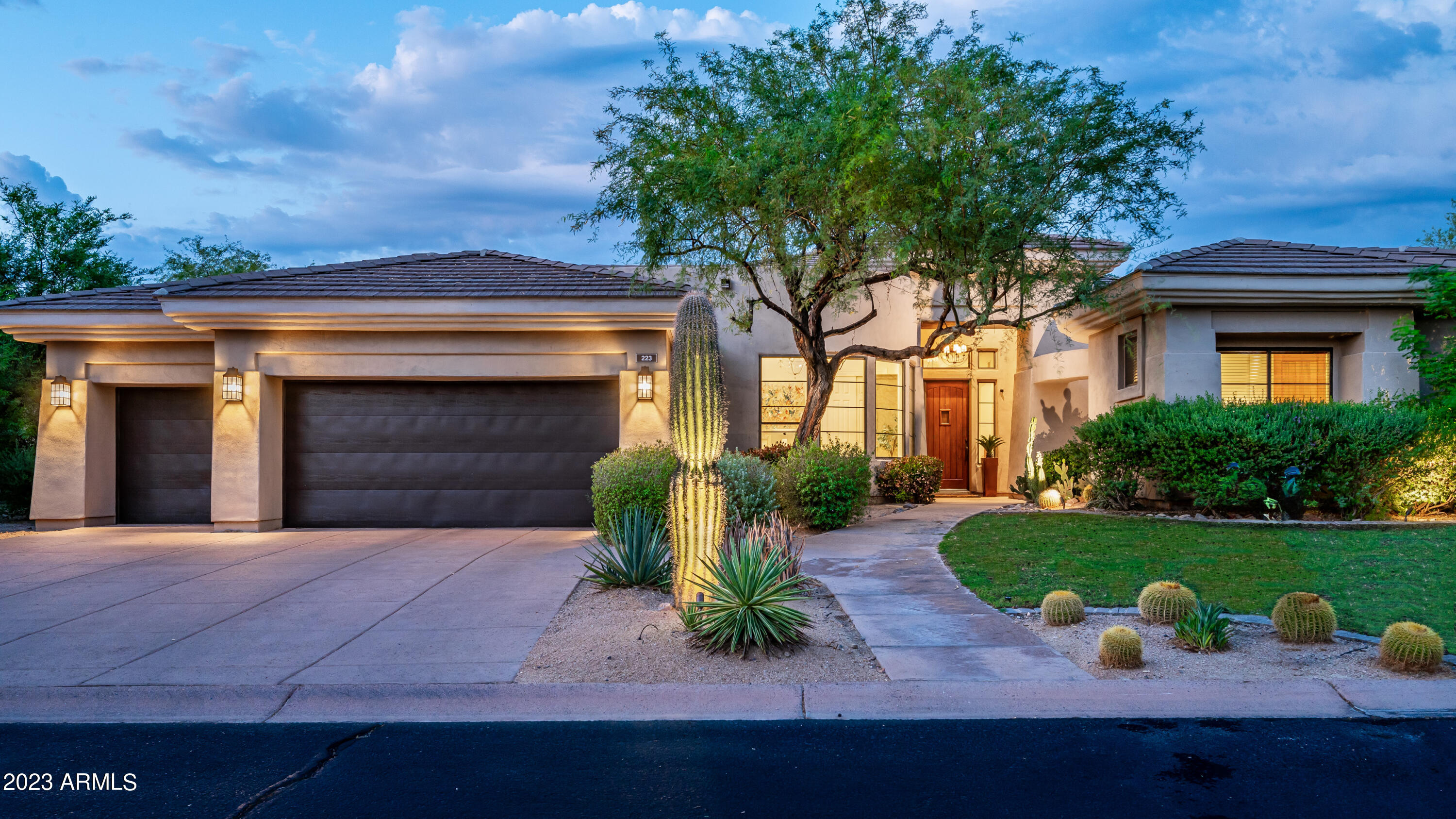 DC RANCH - Residential