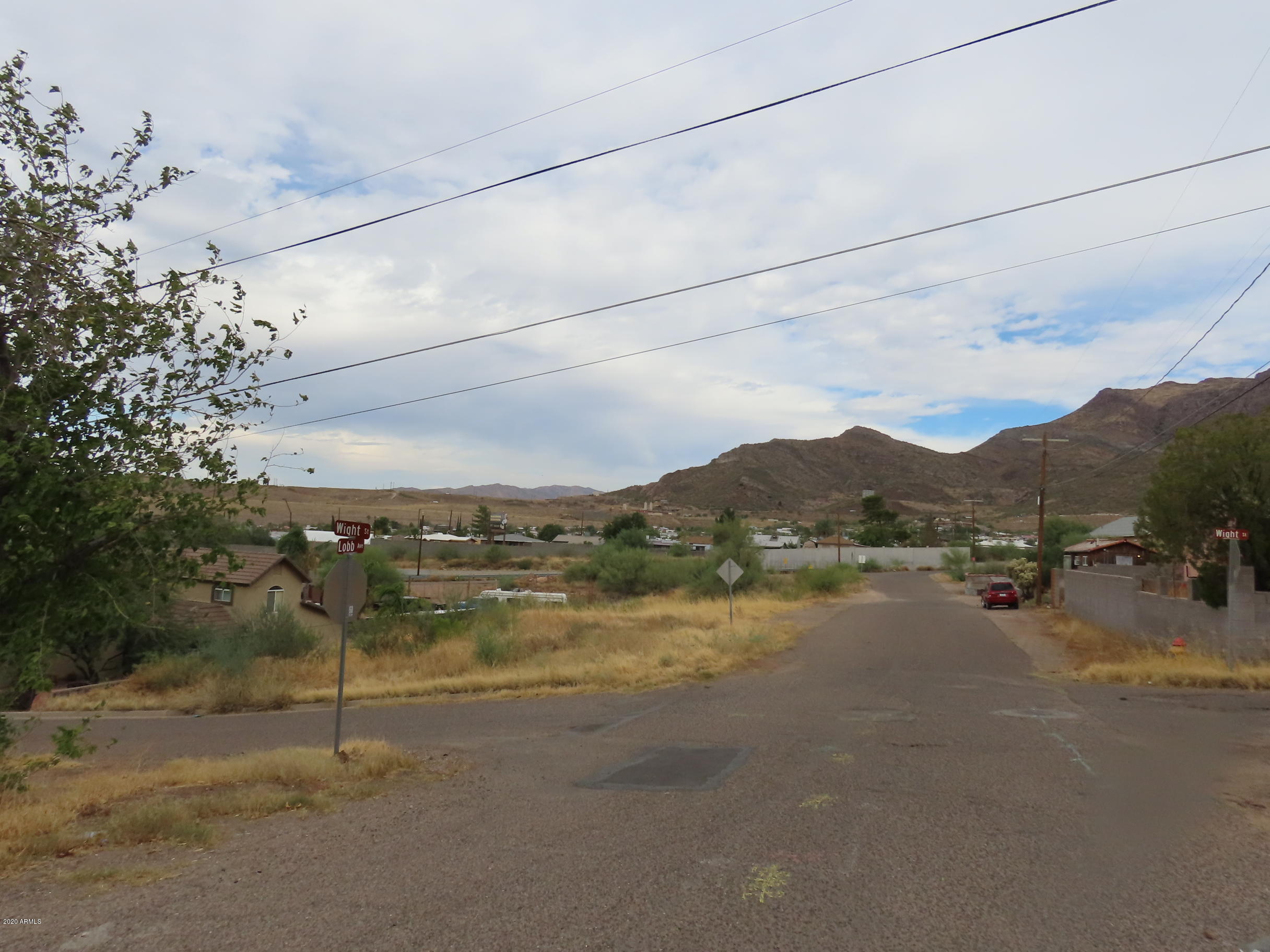 LOBB HEIGHTS - Land