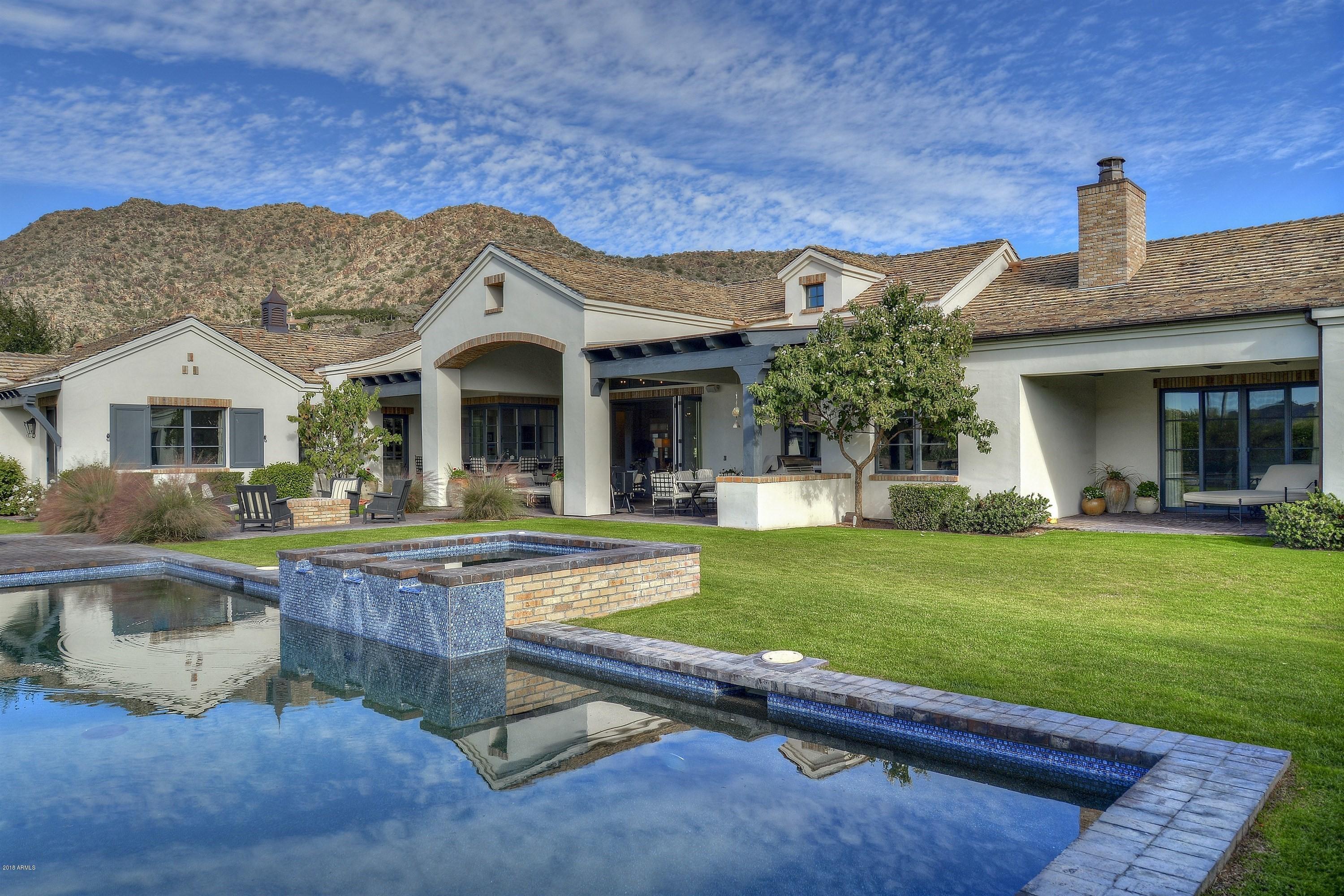 CLUB ESTATES - Residential