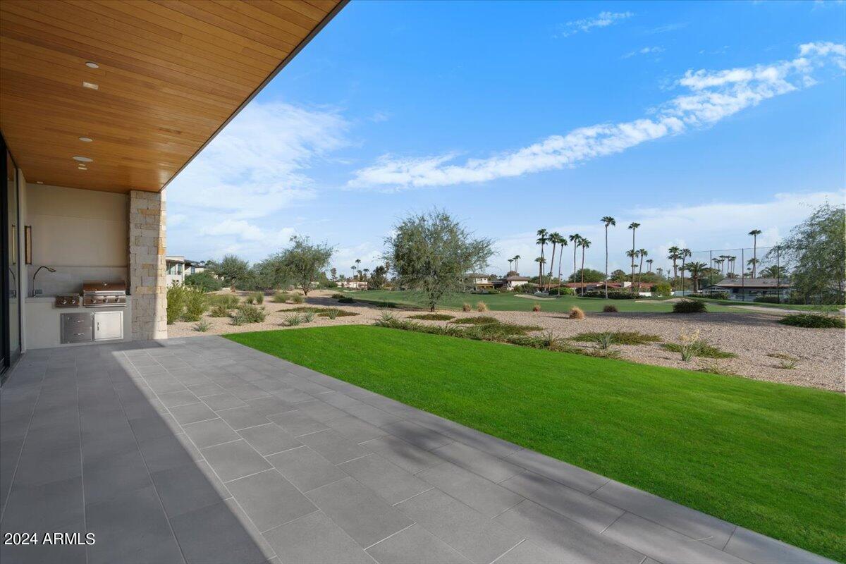 Ascent at the Phoenician Golf Villas - Residential