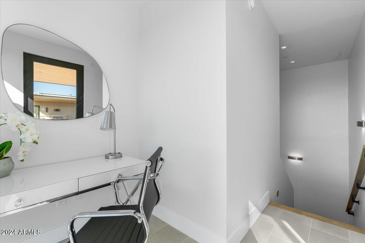Ascent at the Phoenician Golf Villas - Residential