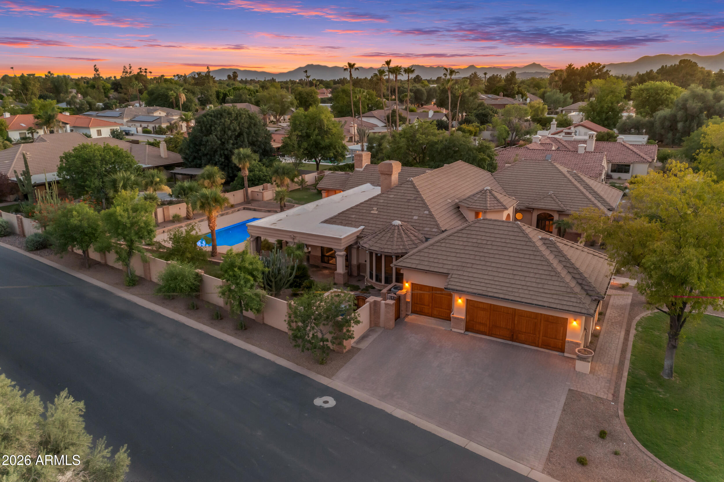 WARNER ESTATES - Residential