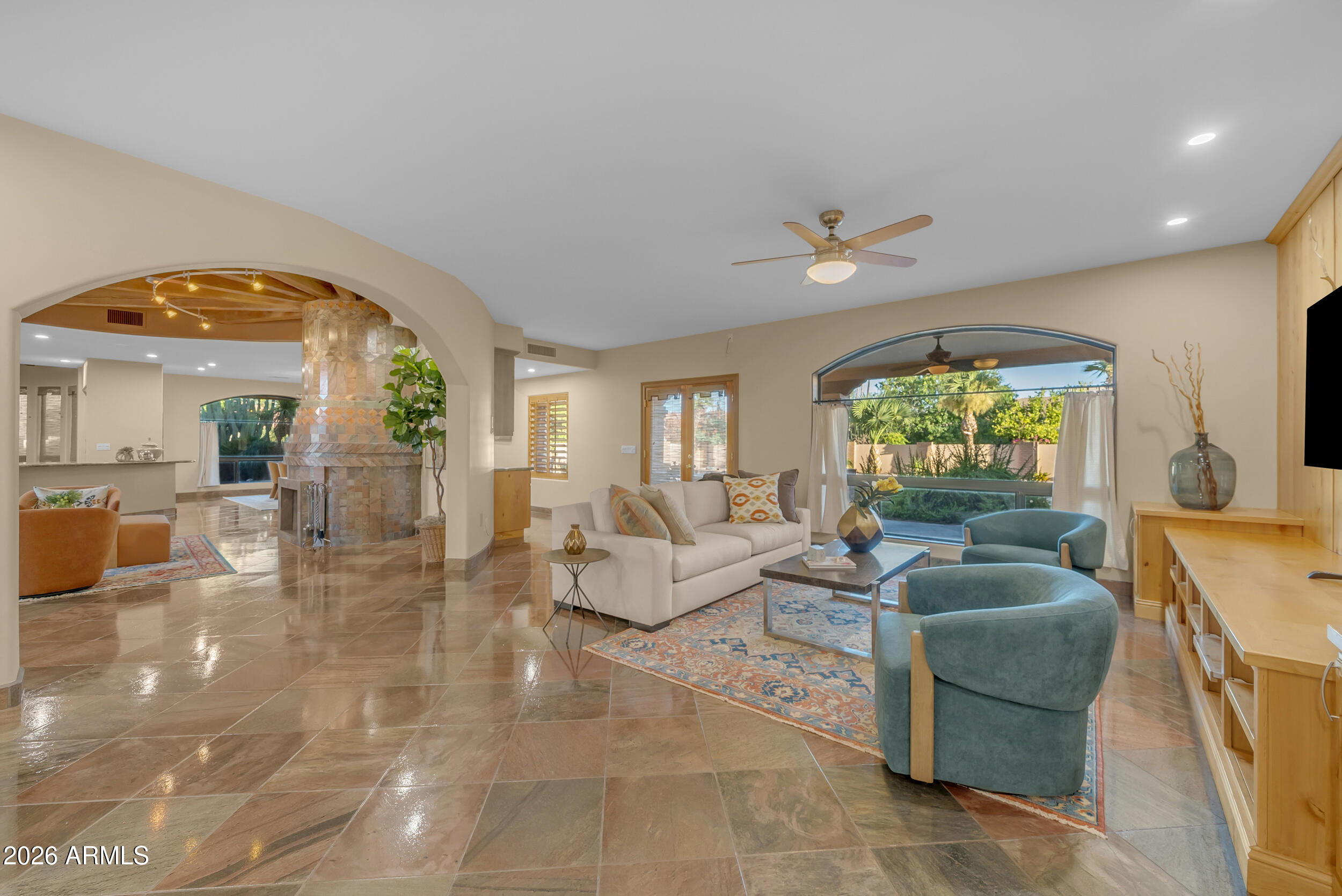 WARNER ESTATES - Residential