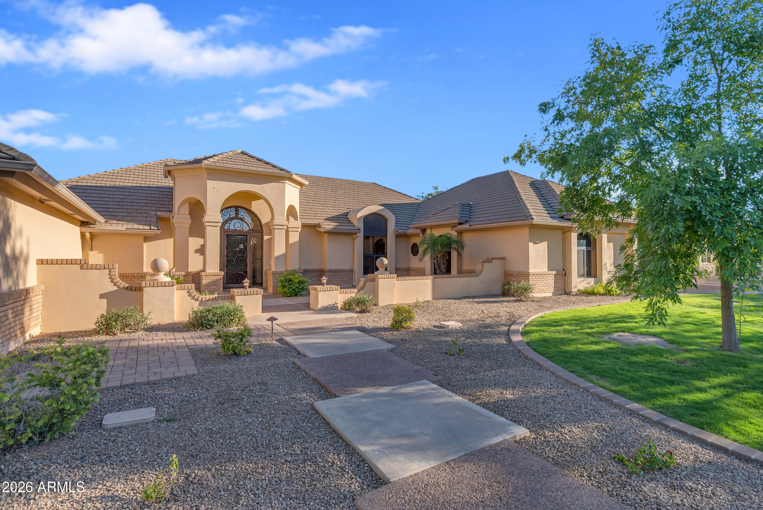 WARNER ESTATES - Residential