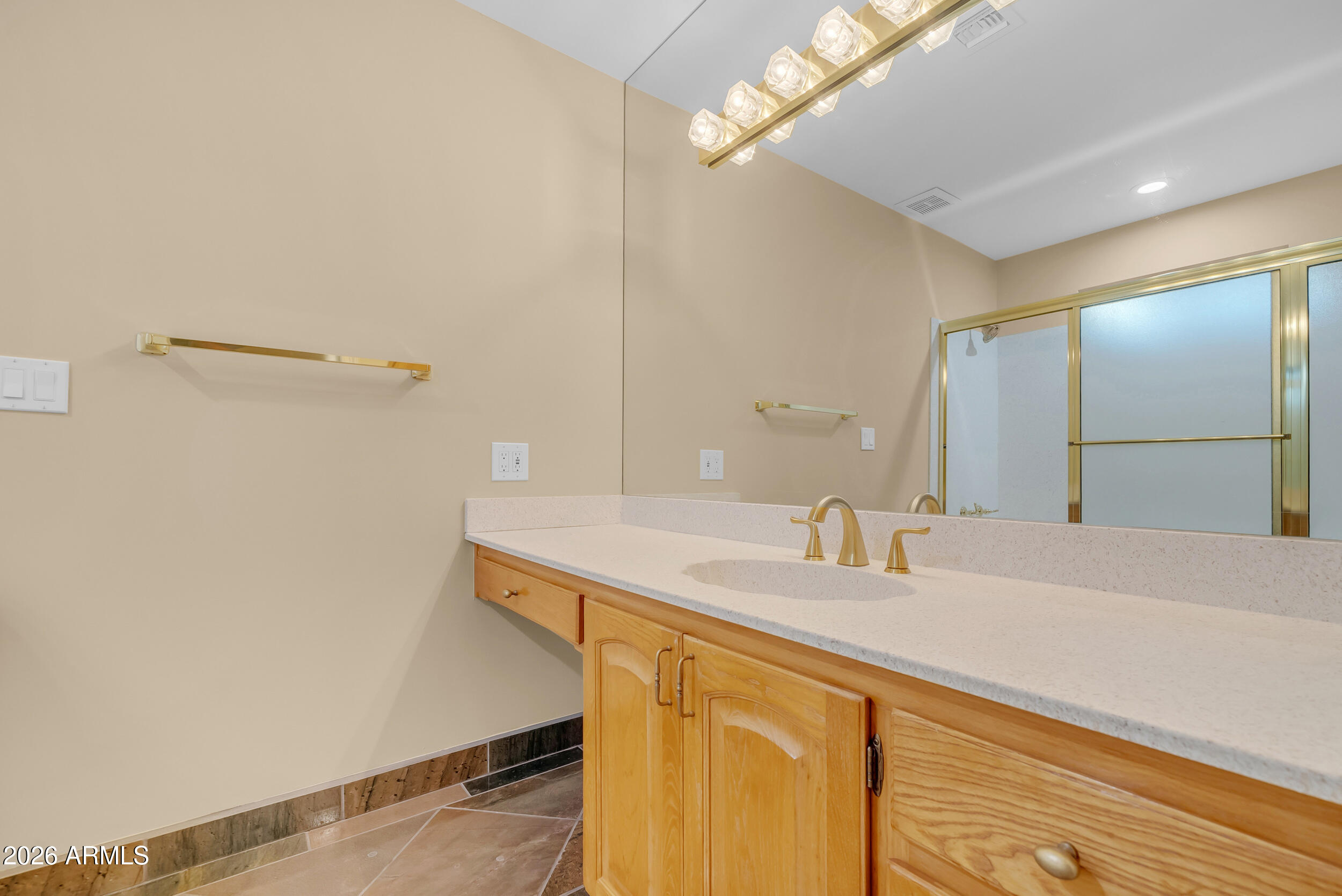 WARNER ESTATES - Residential