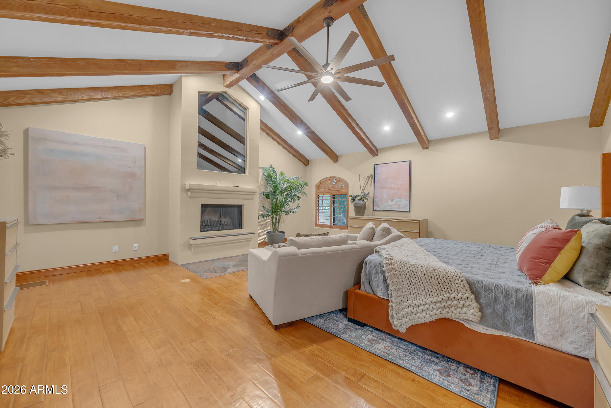 WARNER ESTATES - Residential