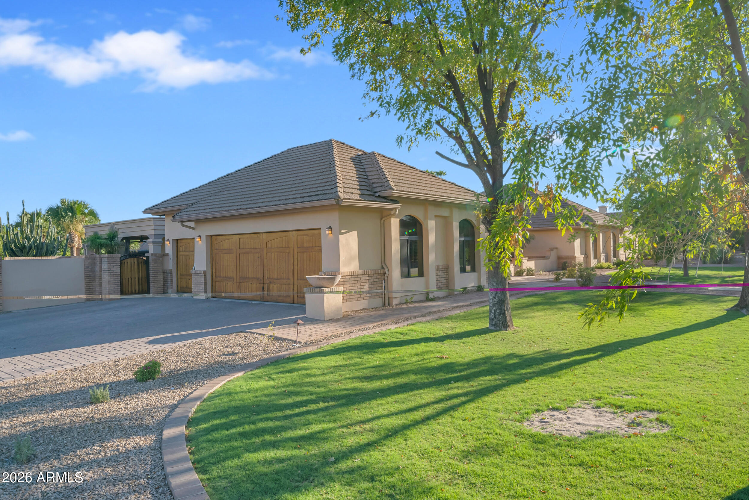 WARNER ESTATES - Residential