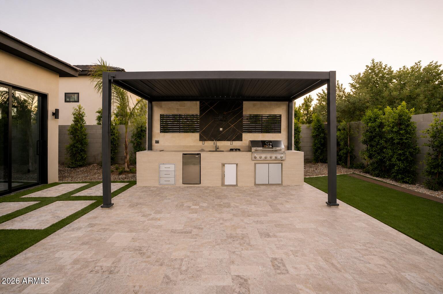 RUSSELL RANCH PHASE 3 REPLAT - Residential