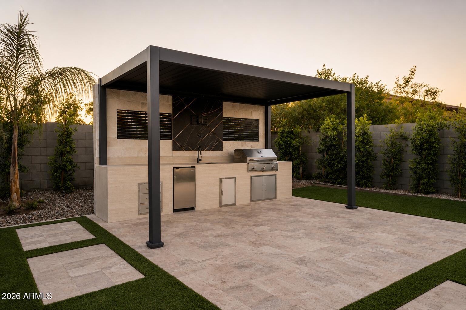 RUSSELL RANCH PHASE 3 REPLAT - Residential