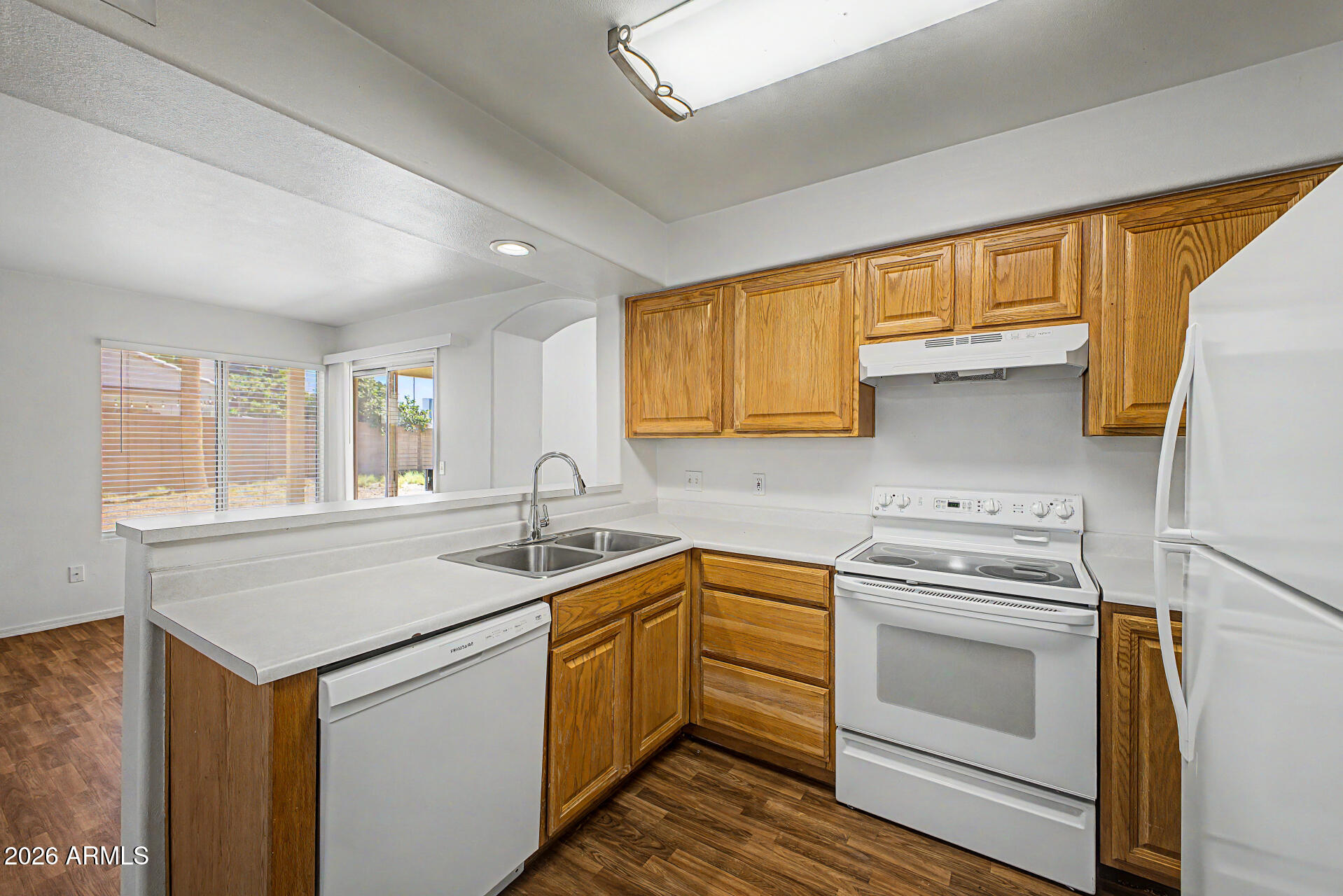 SOMNER PLACE UNIT 1 - Residential