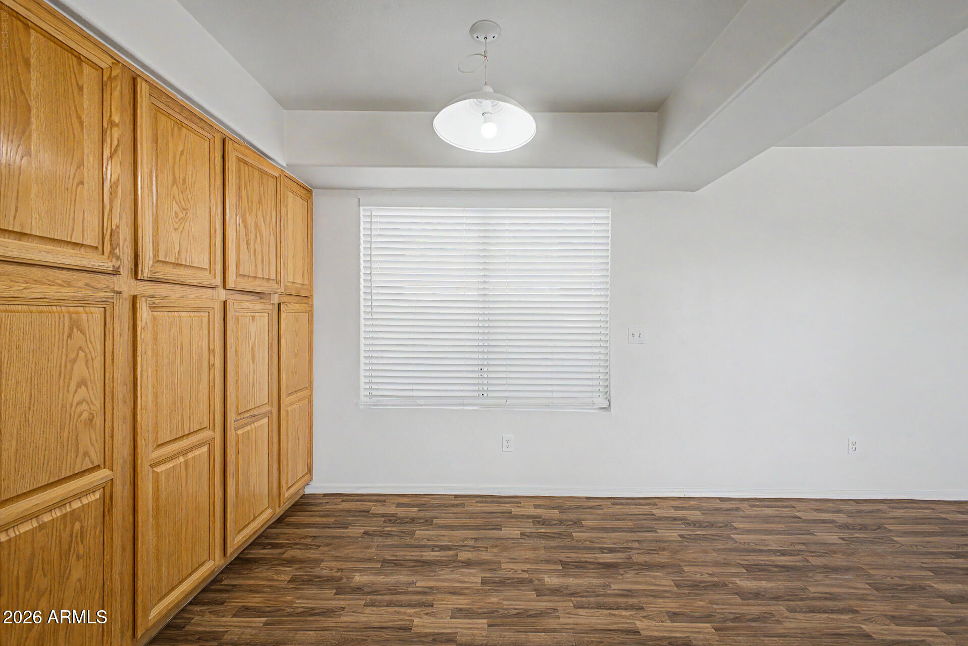 SOMNER PLACE UNIT 1 - Residential