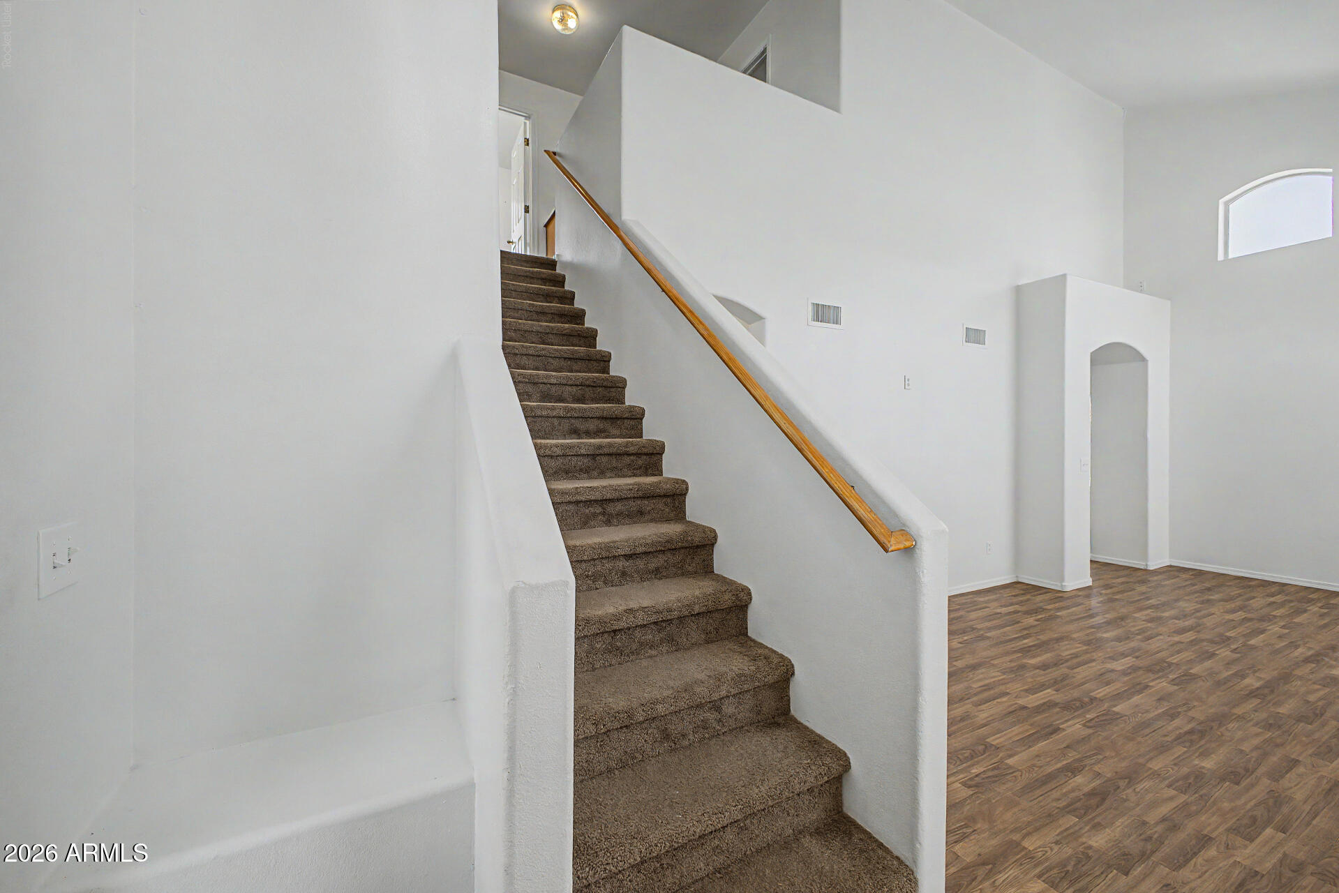 SOMNER PLACE UNIT 1 - Residential