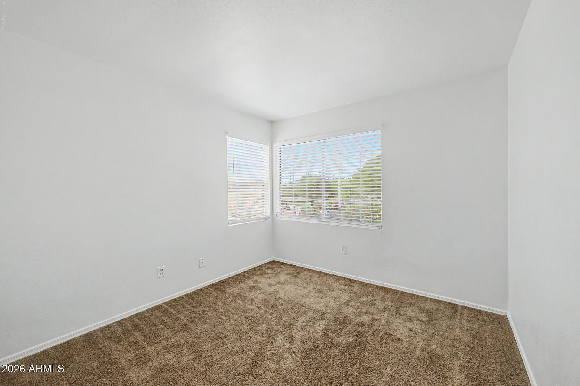 SOMNER PLACE UNIT 1 - Residential
