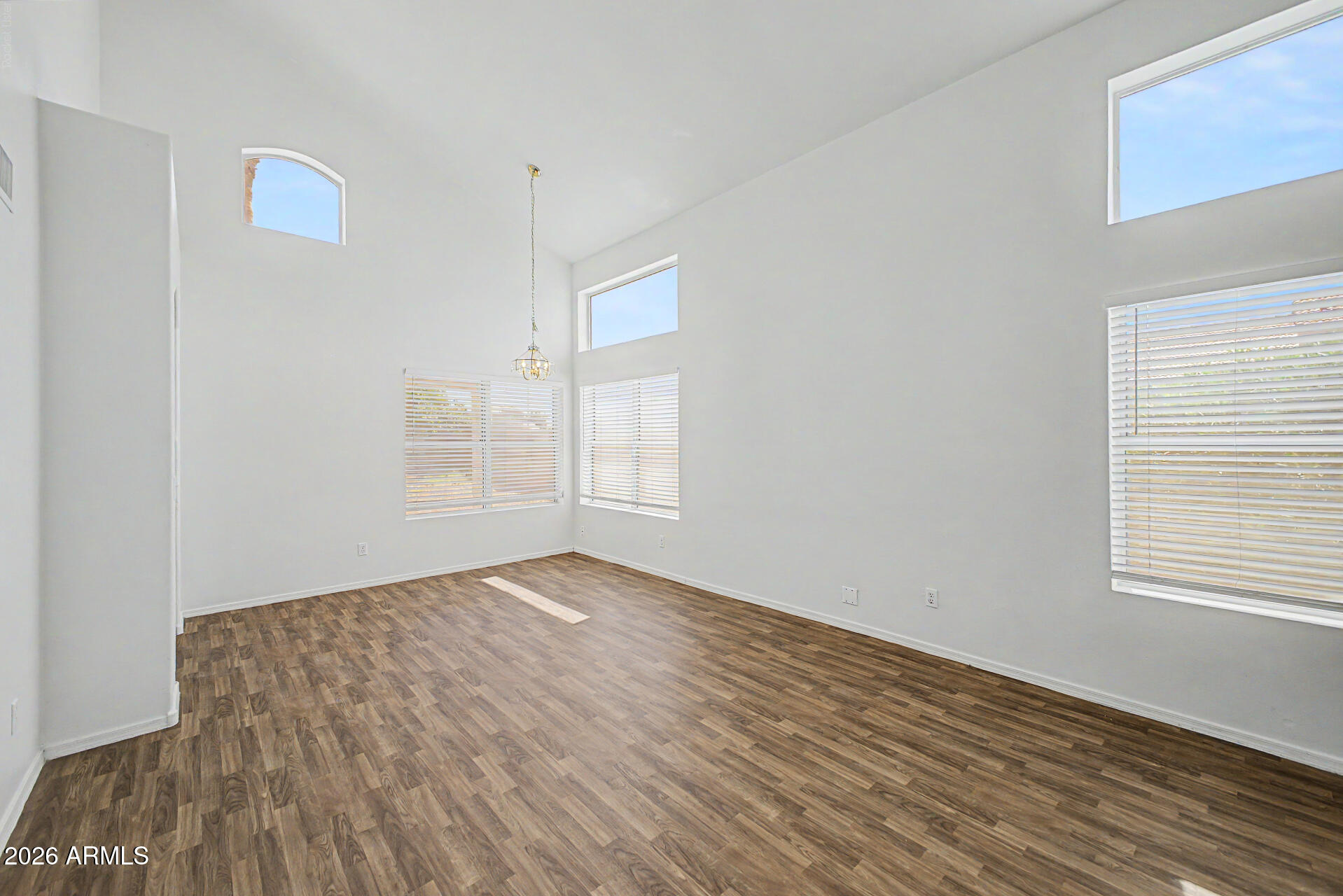 SOMNER PLACE UNIT 1 - Residential