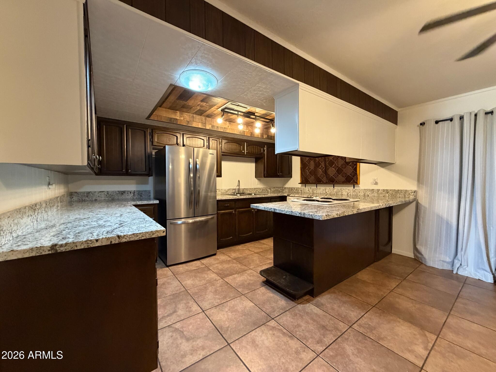 CORDES LAKES UNIT 8 - Residential