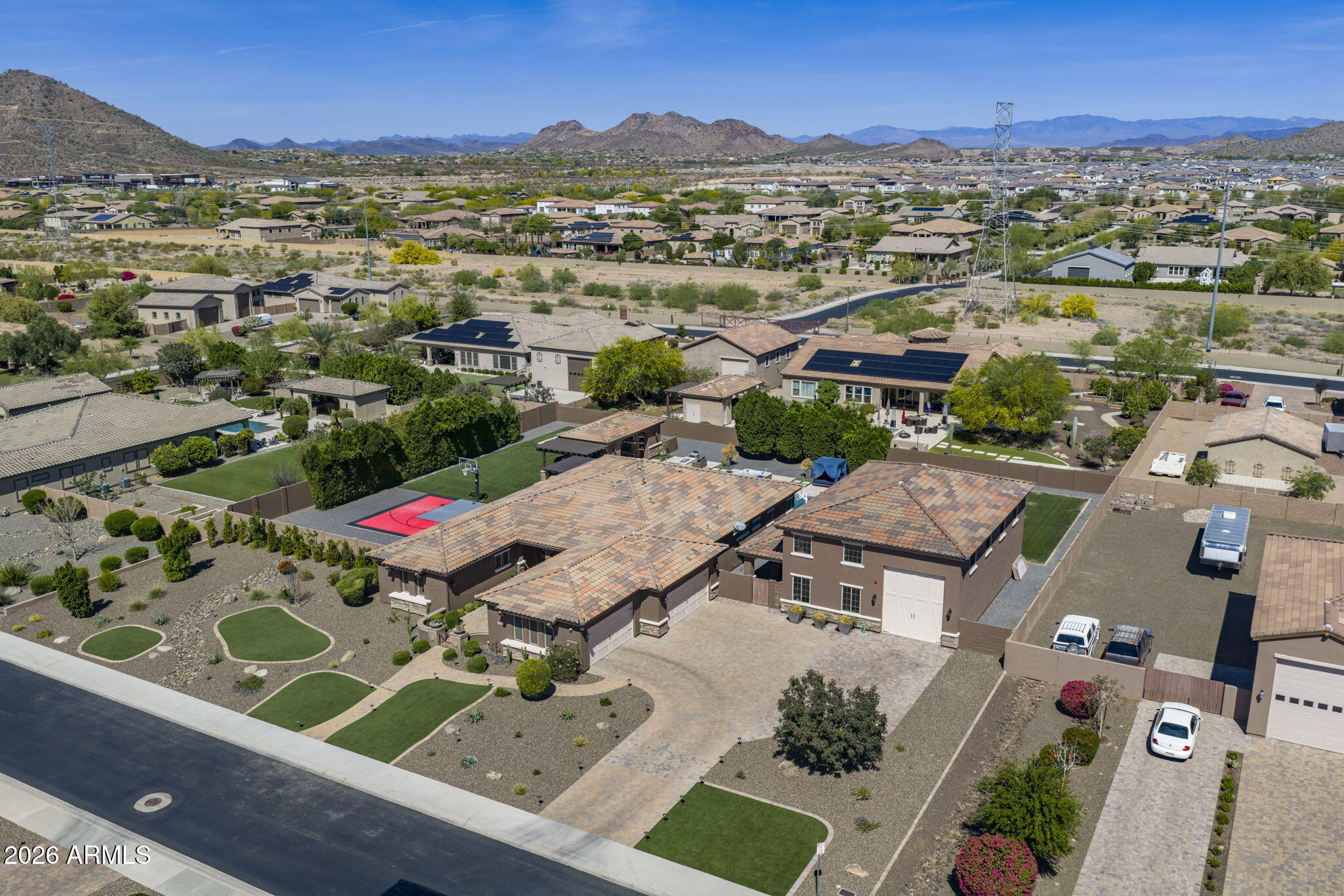 CABALLOS DEL RIO - Residential