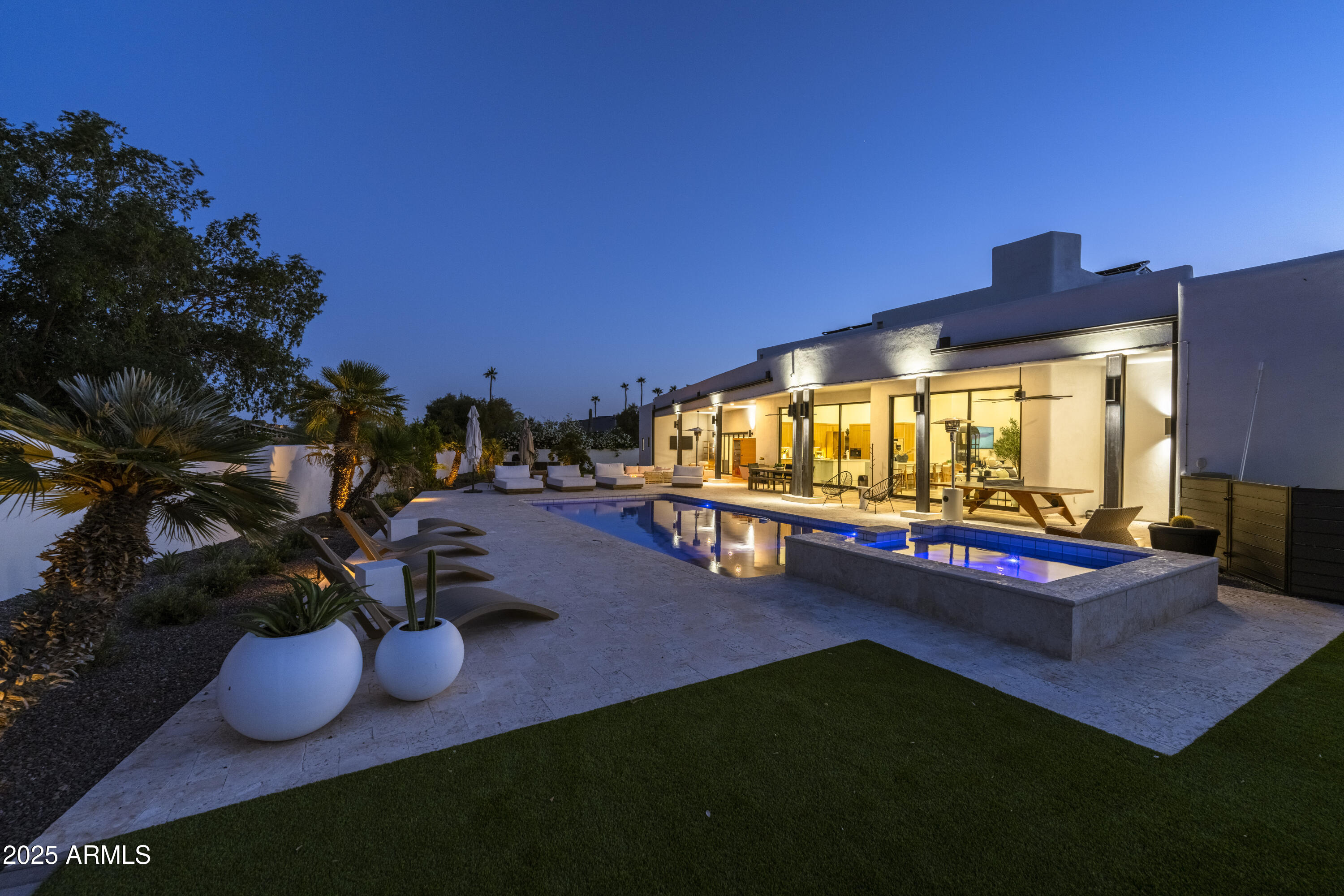 PARADISE HIGHLANDS ESTATES - Residential