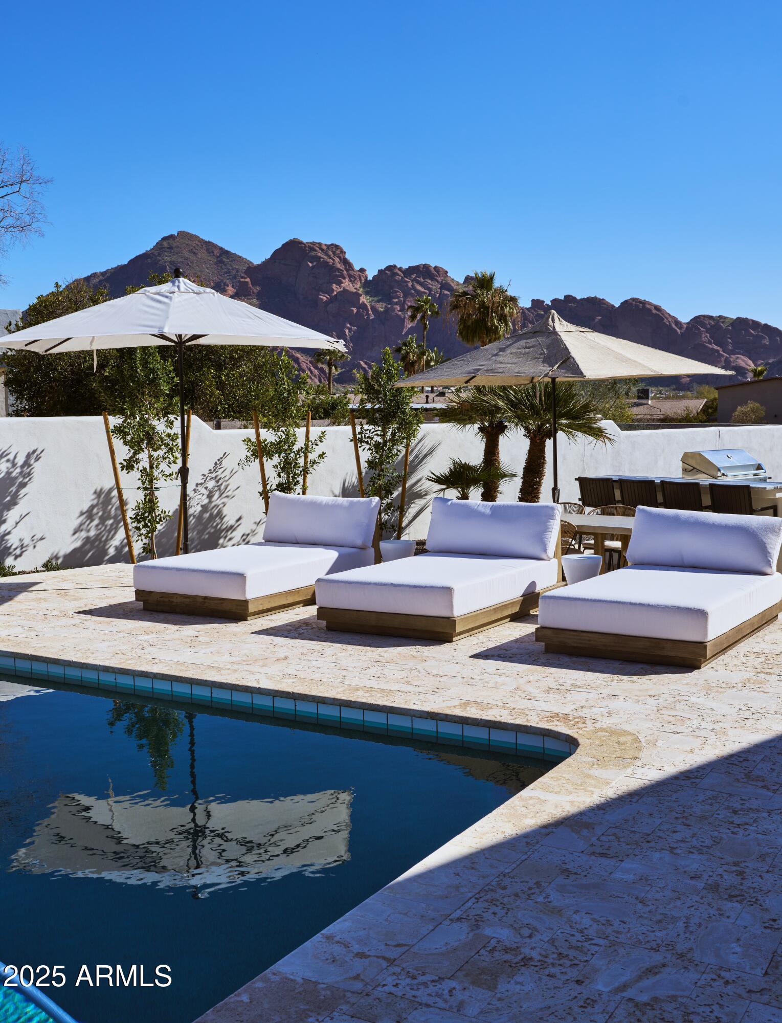 PARADISE HIGHLANDS ESTATES - Residential