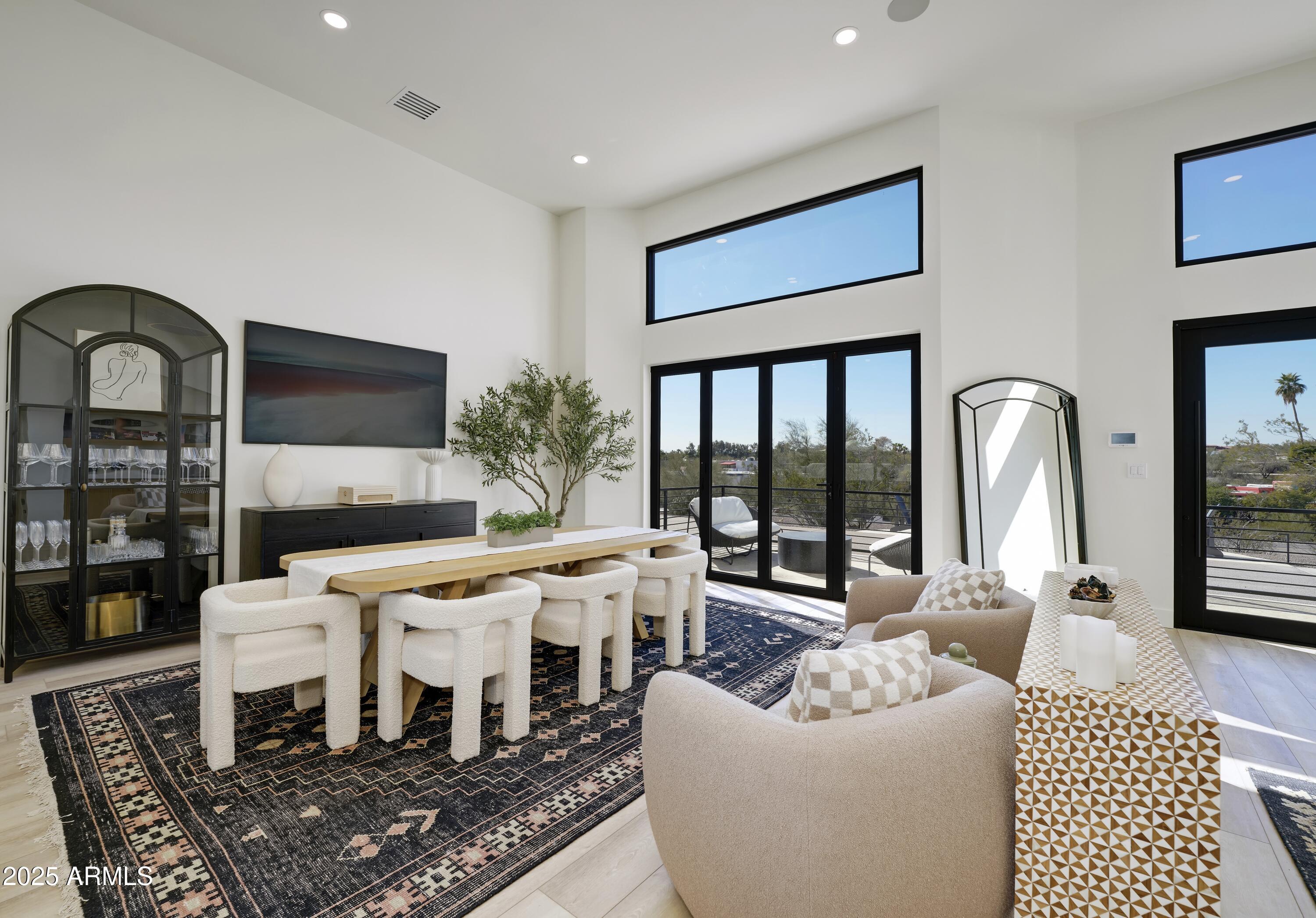 PARADISE HIGHLANDS ESTATES - Residential