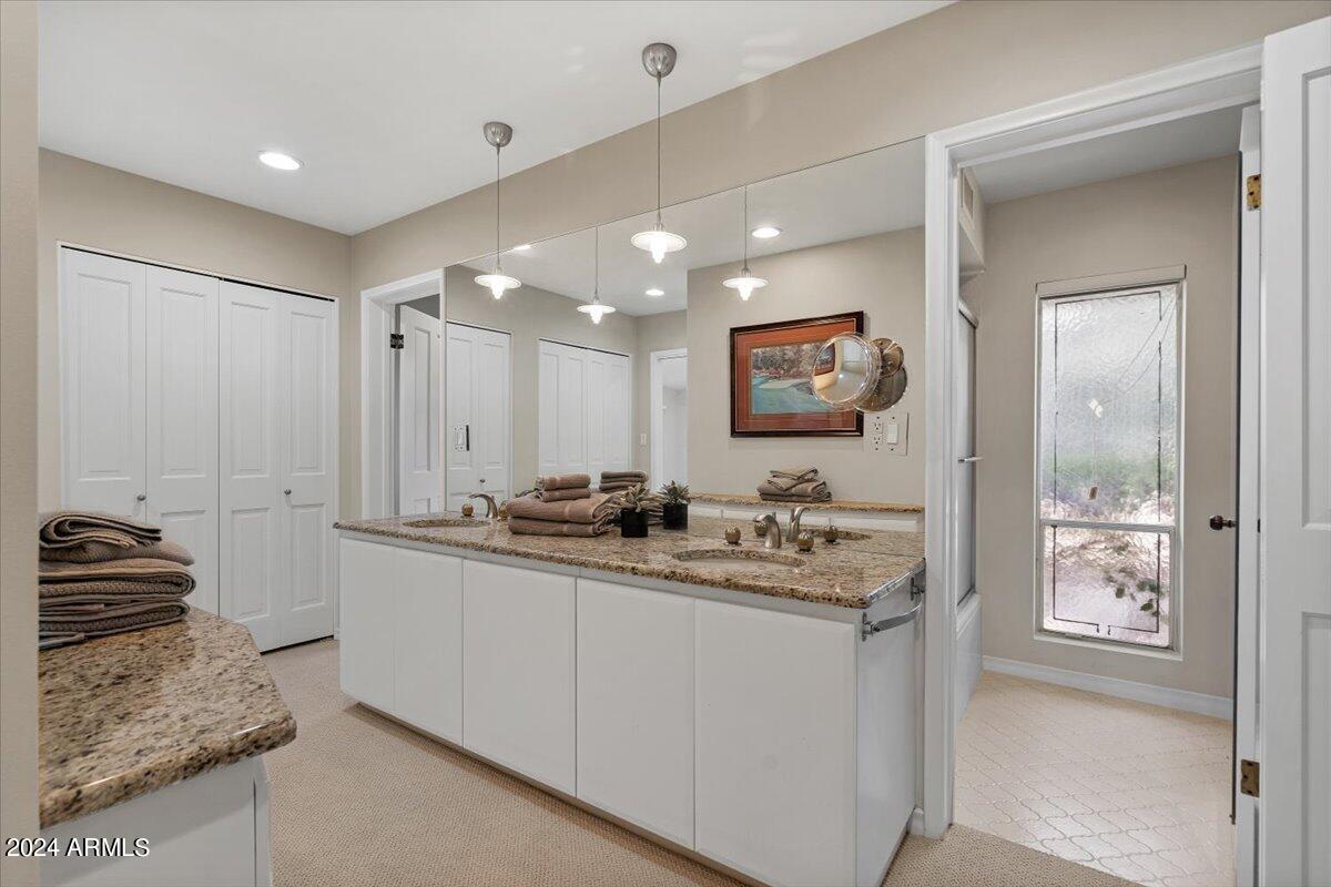 CAMELBACK COUNTRY CLUB ESTATES - Residential
