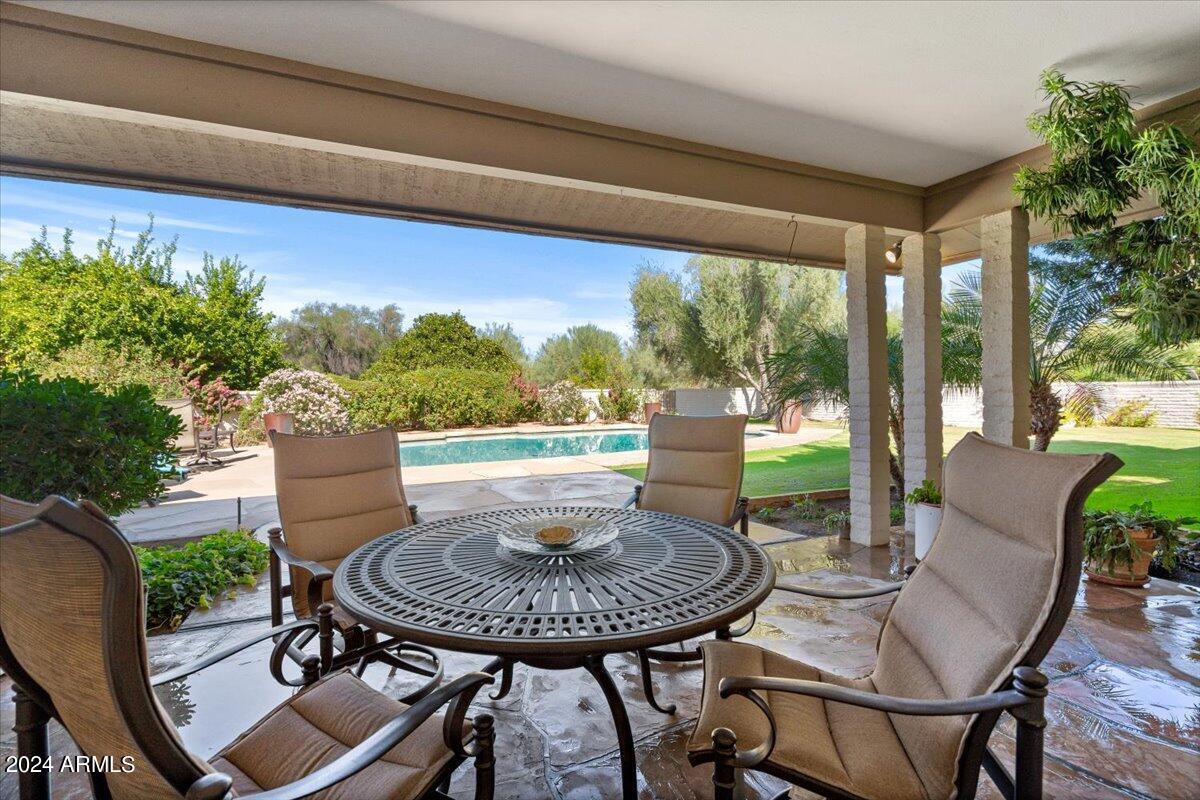 CAMELBACK COUNTRY CLUB ESTATES - Residential