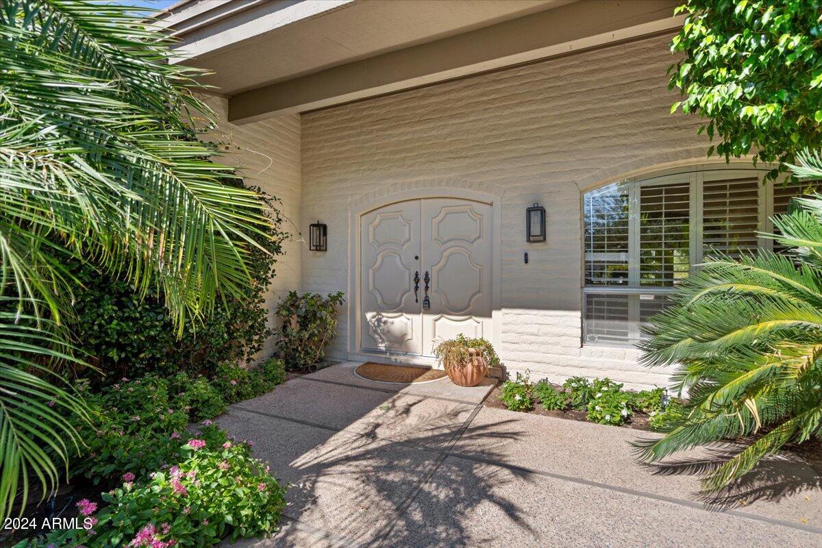CAMELBACK COUNTRY CLUB ESTATES - Residential