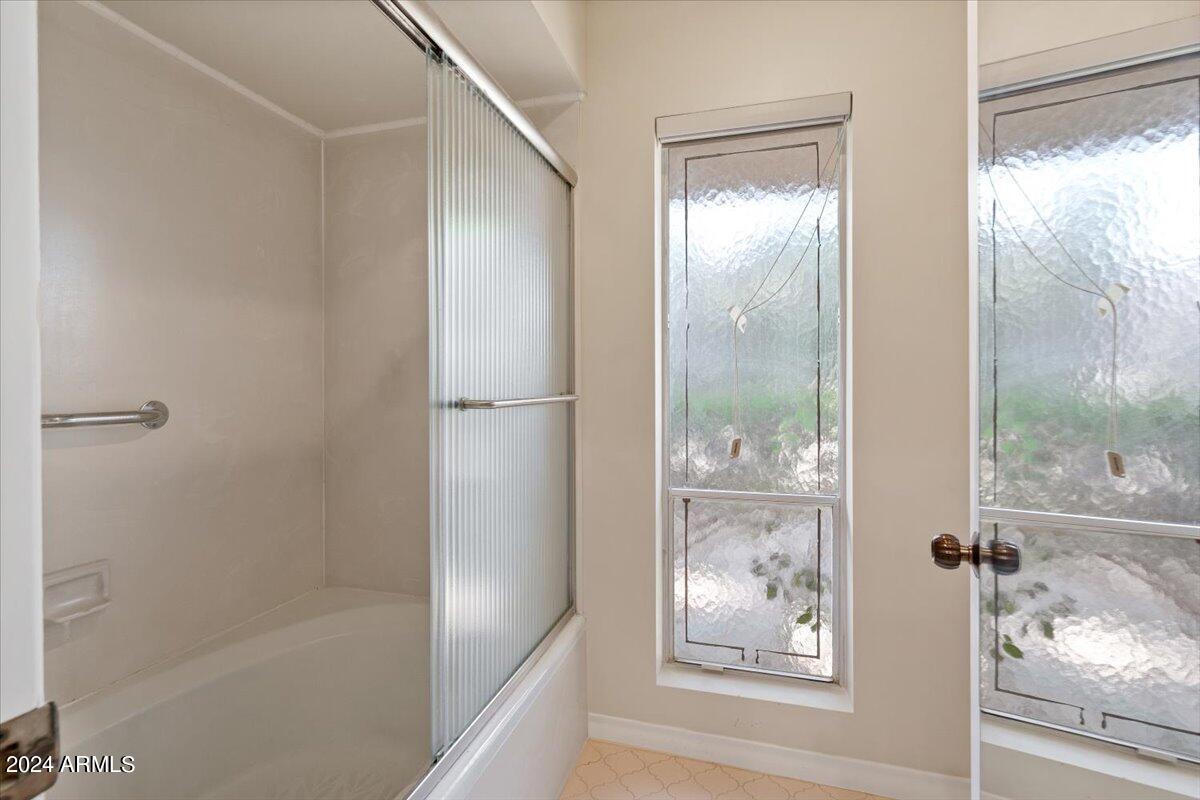 CAMELBACK COUNTRY CLUB ESTATES - Residential