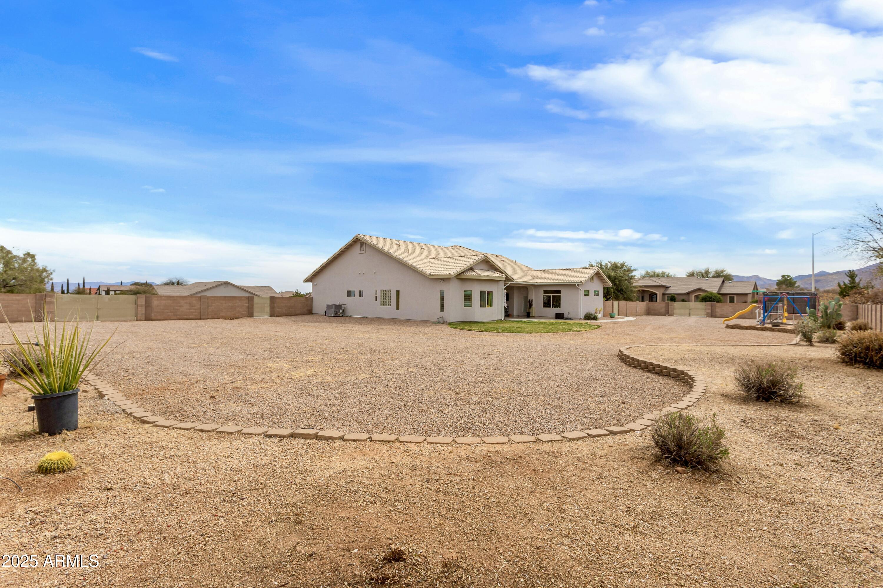 CANYON DE FLORES PHASE 1F - Residential