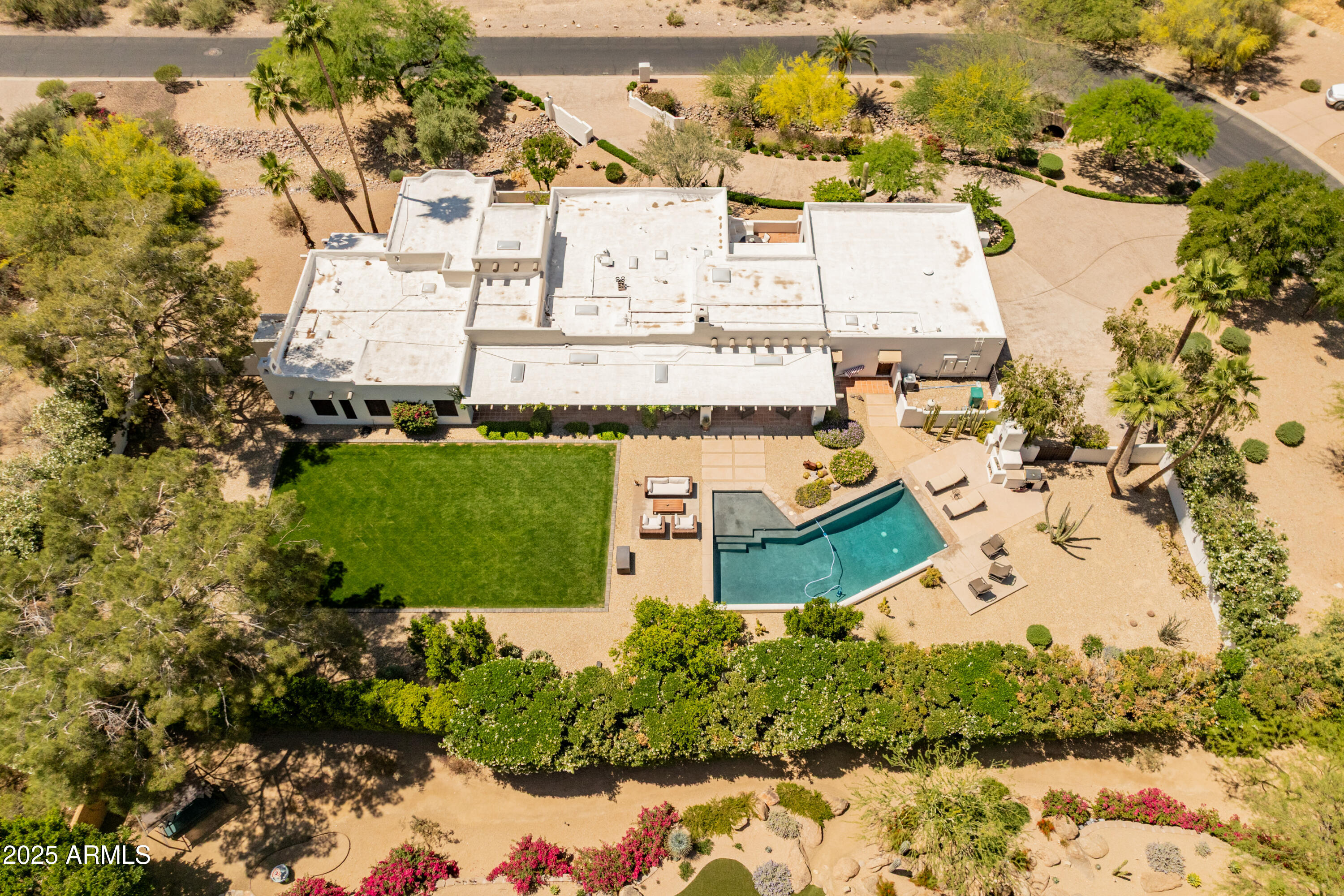 VISTA RICA NO. 2 - Residential