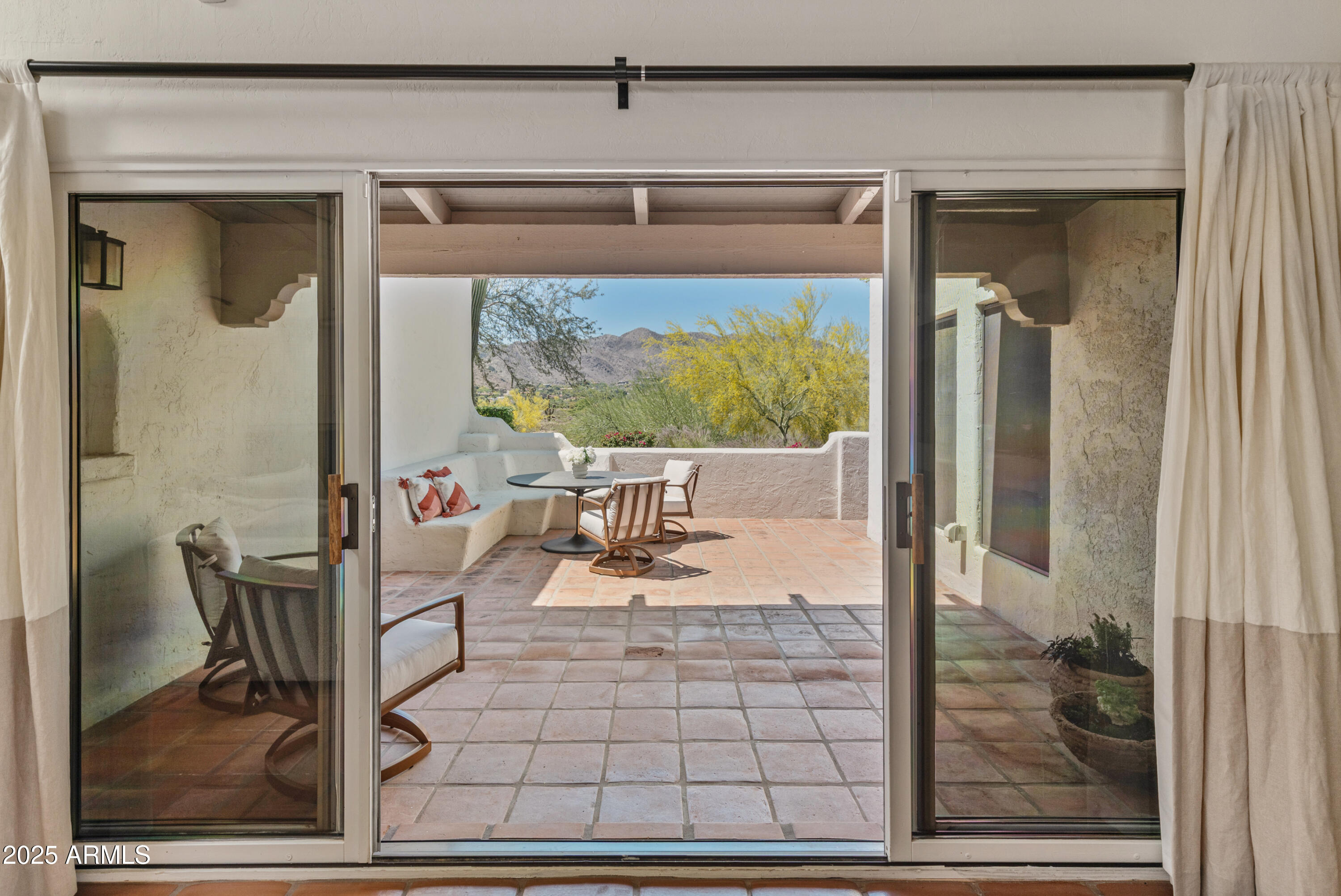 VISTA RICA NO. 2 - Residential